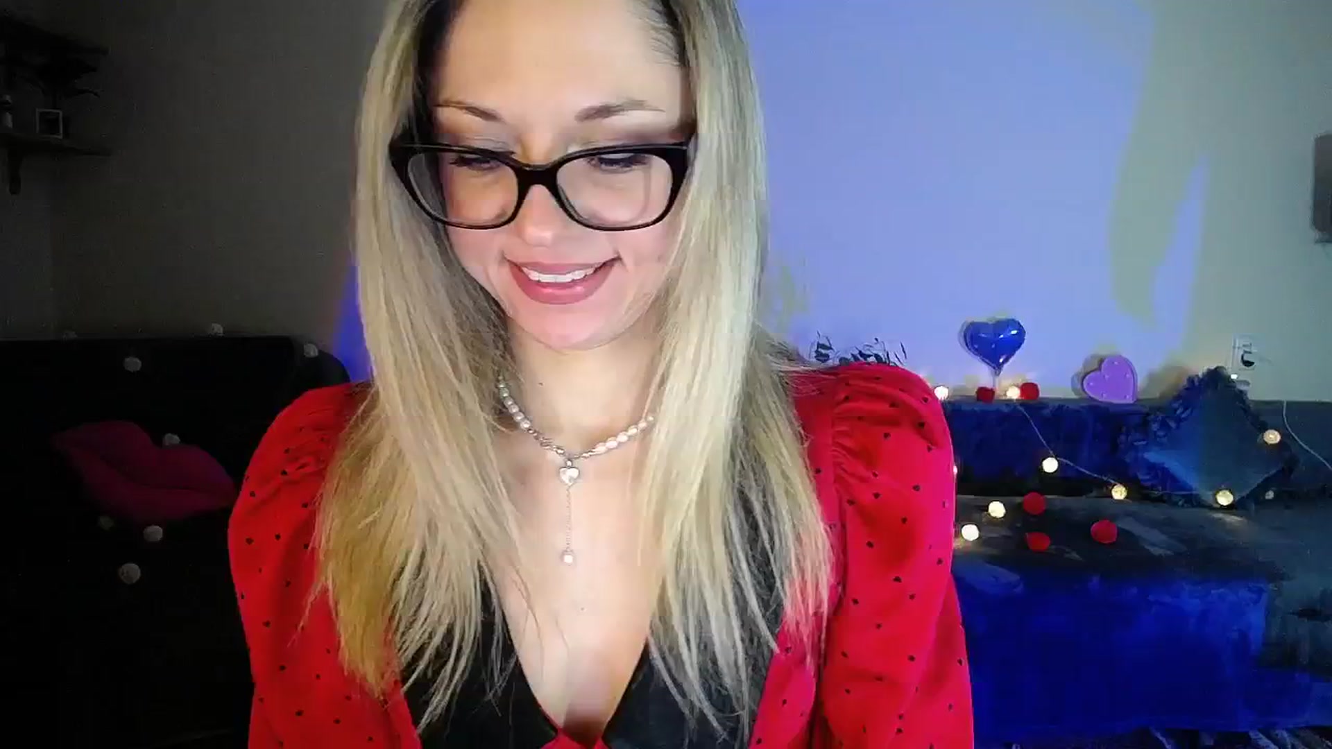Gallery image thumbnail from Sunshine_alis's myfreecams stream on, 01/21/2026, 18:54 image 6 of 20