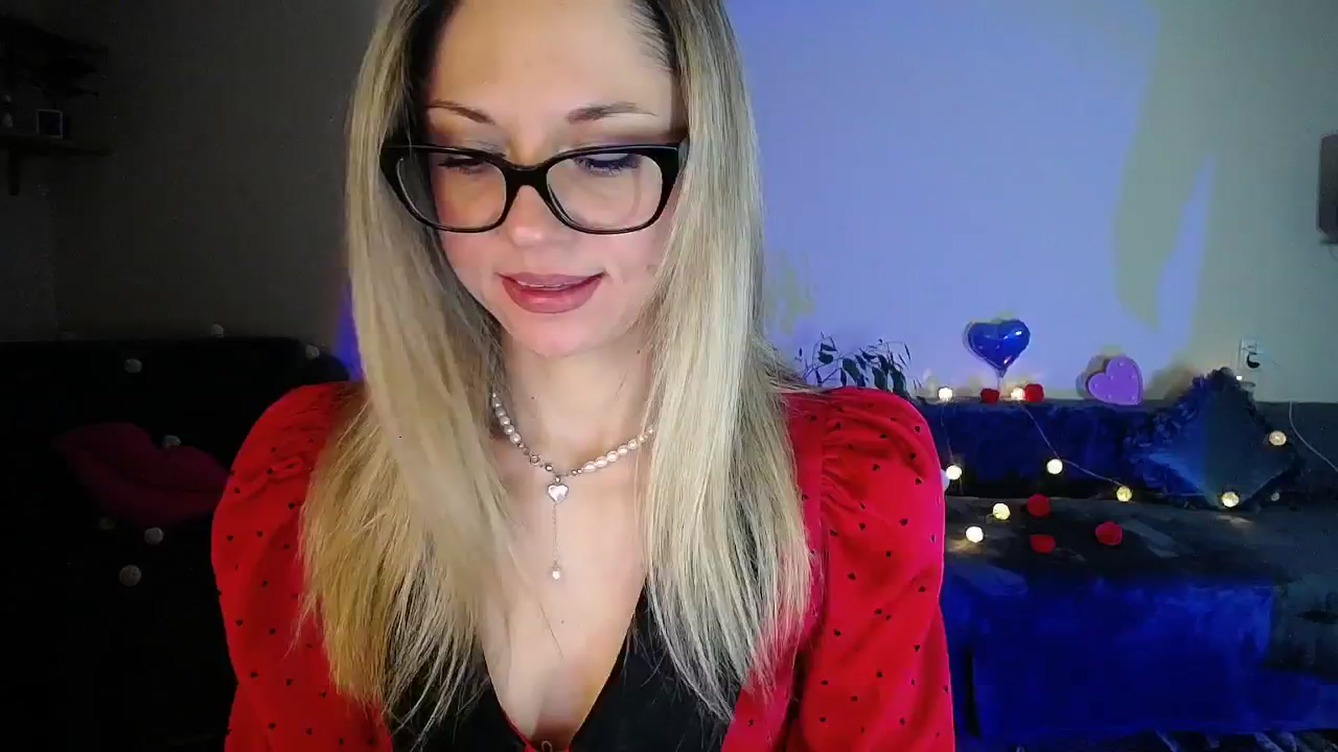 Gallery image thumbnail from Sunshine_alis's myfreecams stream on, 01/21/2026, 18:54 image 5 of 20