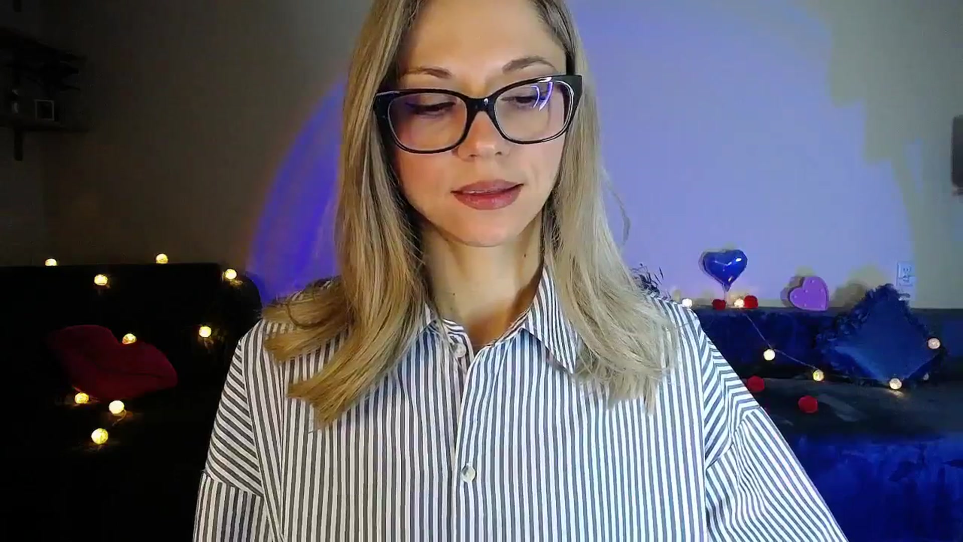 Gallery image thumbnail from Sunshine_alis's myfreecams stream on, 01/26/2026, 19:59 image 16 of 20
