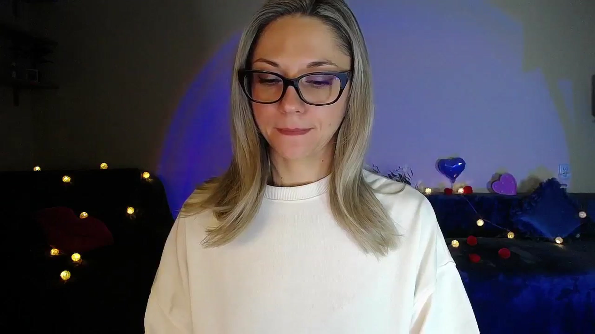 Gallery image thumbnail from Sunshine_alis's myfreecams stream on, 01/27/2026, 21:11 image 16 of 20