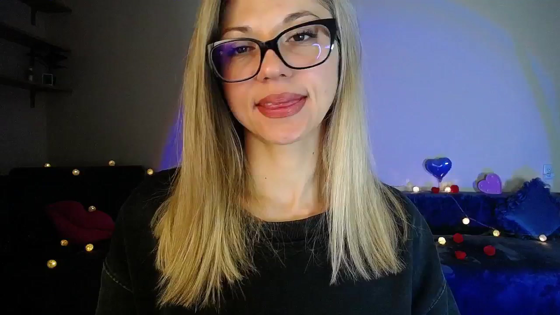 Gallery image thumbnail from Sunshine_alis's myfreecams stream on, 02/08/2026, 20:31 image 15 of 20
