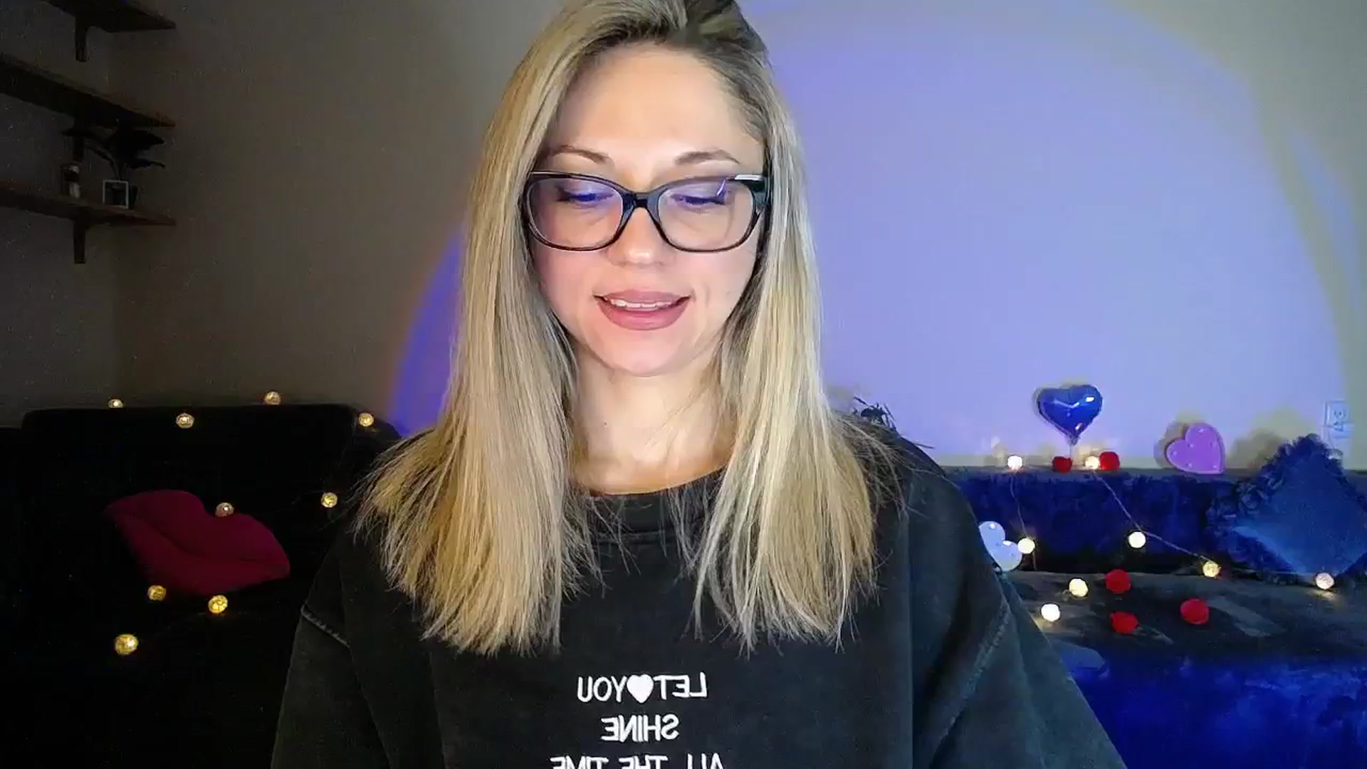 Gallery image thumbnail from Sunshine_alis's myfreecams stream on, 02/08/2026, 20:31 image 11 of 20