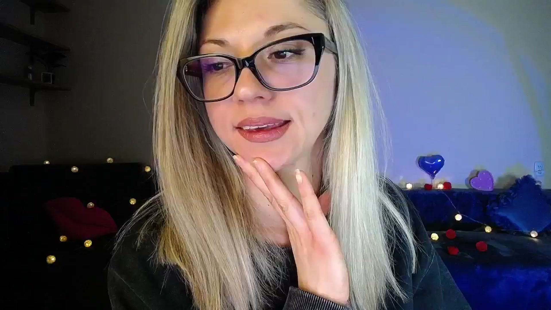 Gallery image thumbnail from Sunshine_alis's myfreecams stream on, 02/08/2026, 20:31 image 14 of 20