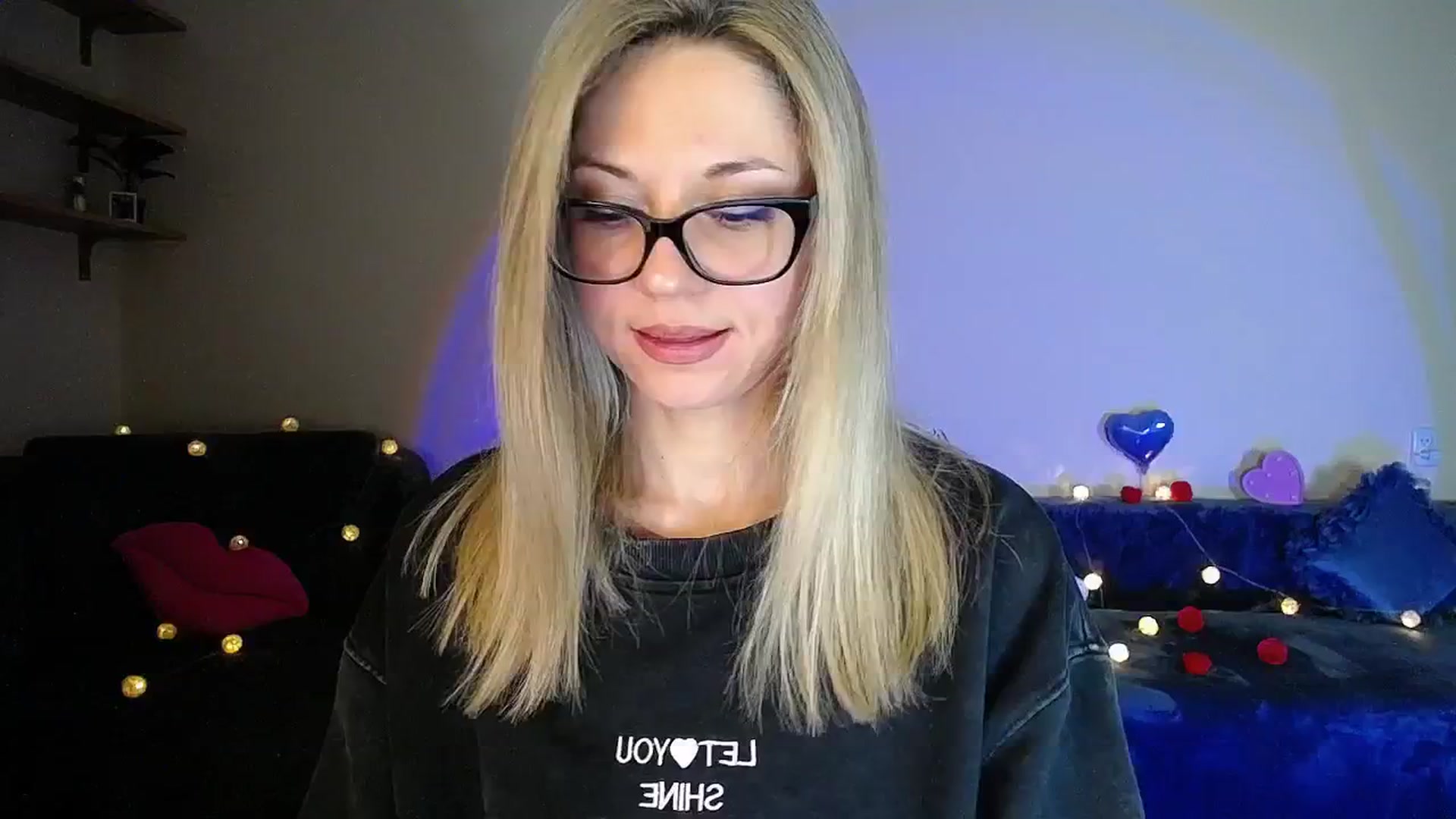 Gallery image thumbnail from Sunshine_alis's myfreecams stream on, 02/08/2026, 20:31 image 5 of 20
