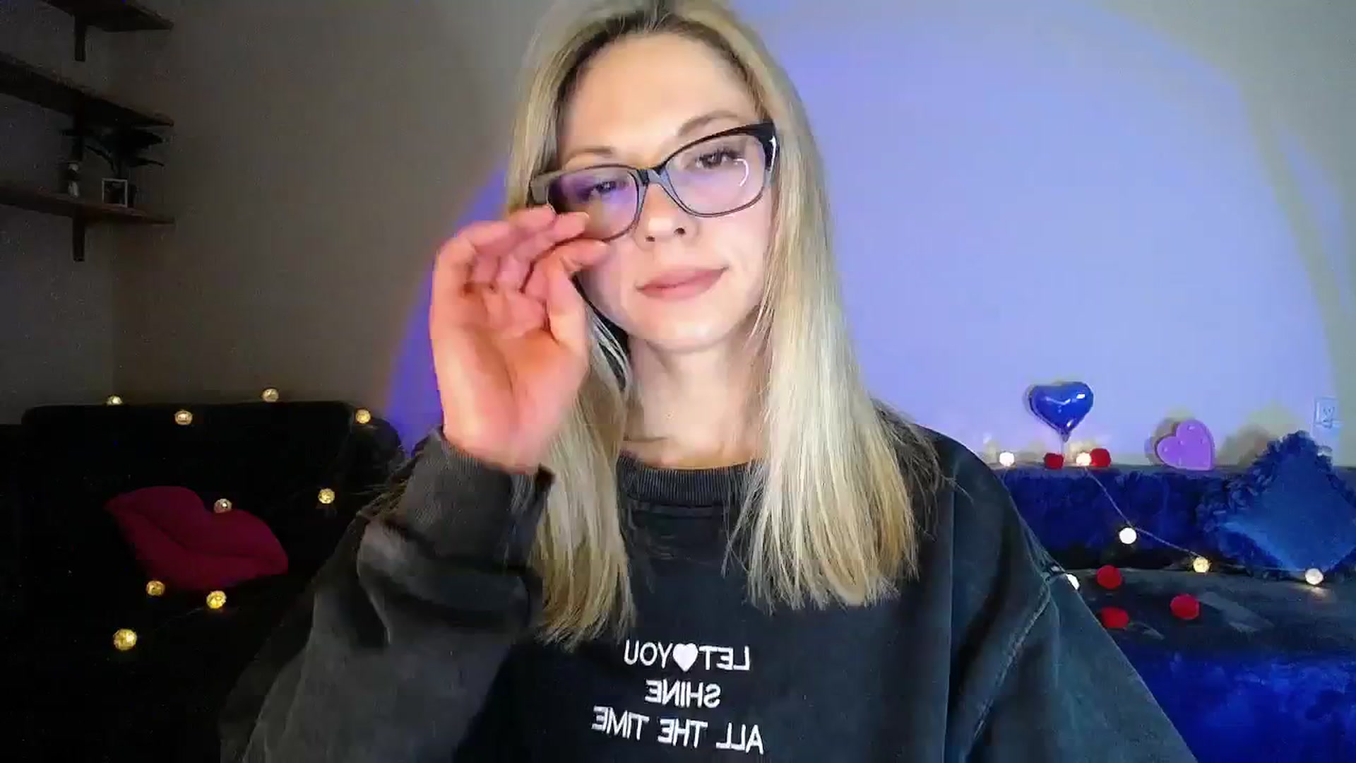 Gallery image thumbnail from Sunshine_alis's myfreecams stream on, 02/08/2026, 20:31 image 2 of 20