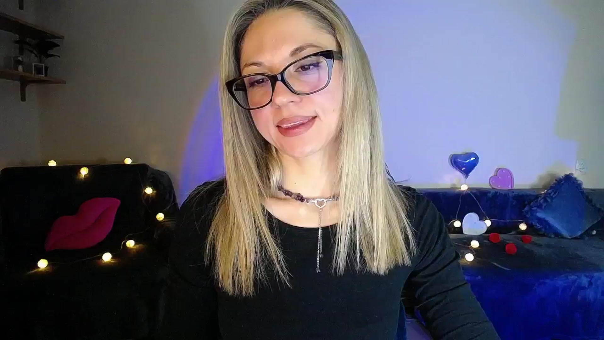 Gallery image thumbnail from Sunshine_alis's myfreecams stream on, 02/10/2026, 21:01 image 5 of 20