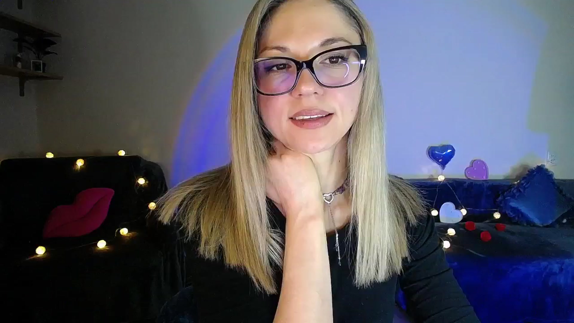 Gallery image thumbnail from Sunshine_alis's myfreecams stream on, 02/10/2026, 21:01 image 14 of 20