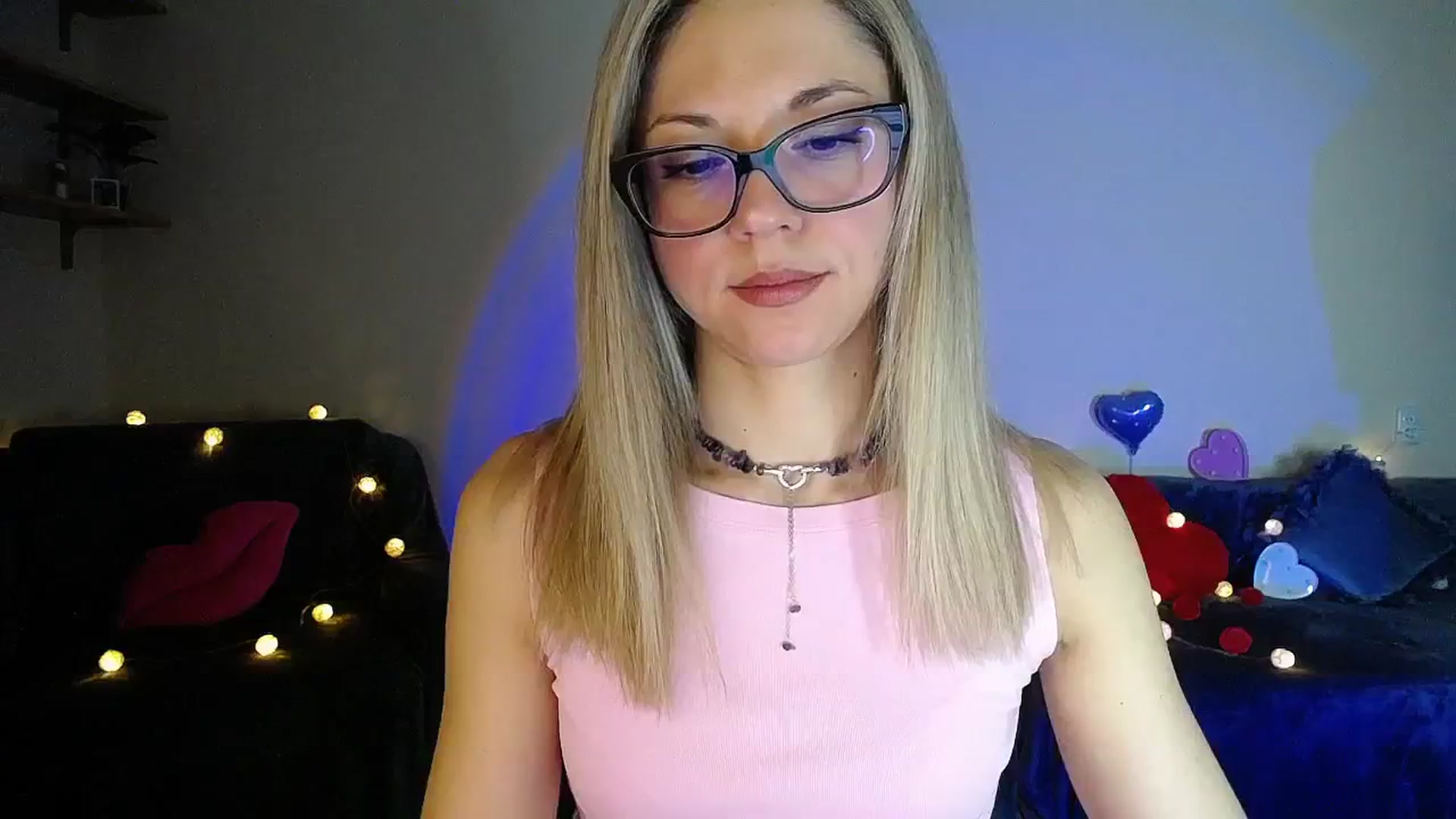 Gallery image thumbnail from Sunshine_alis's myfreecams stream on, 02/11/2026, 20:13 image 12 of 20