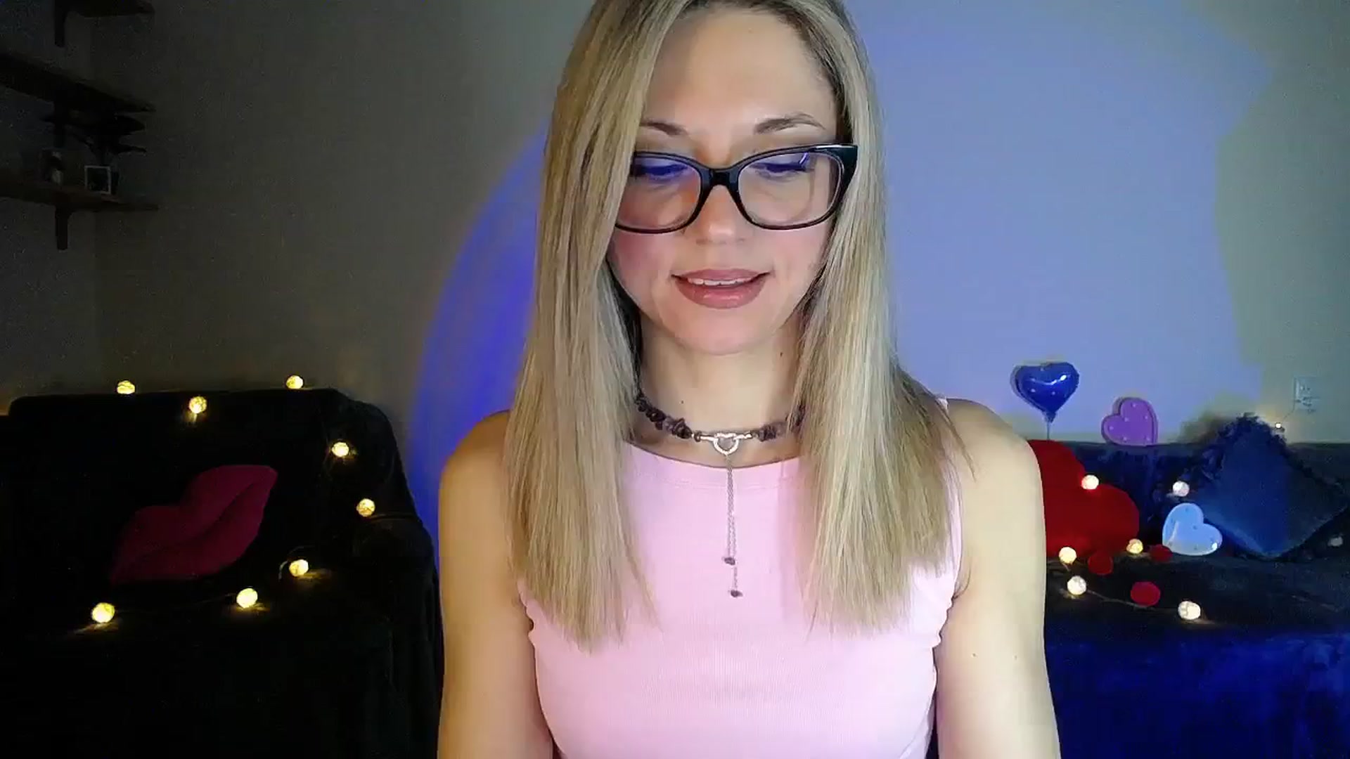 Gallery image thumbnail from Sunshine_alis's myfreecams stream on, 02/11/2026, 20:13 image 19 of 20