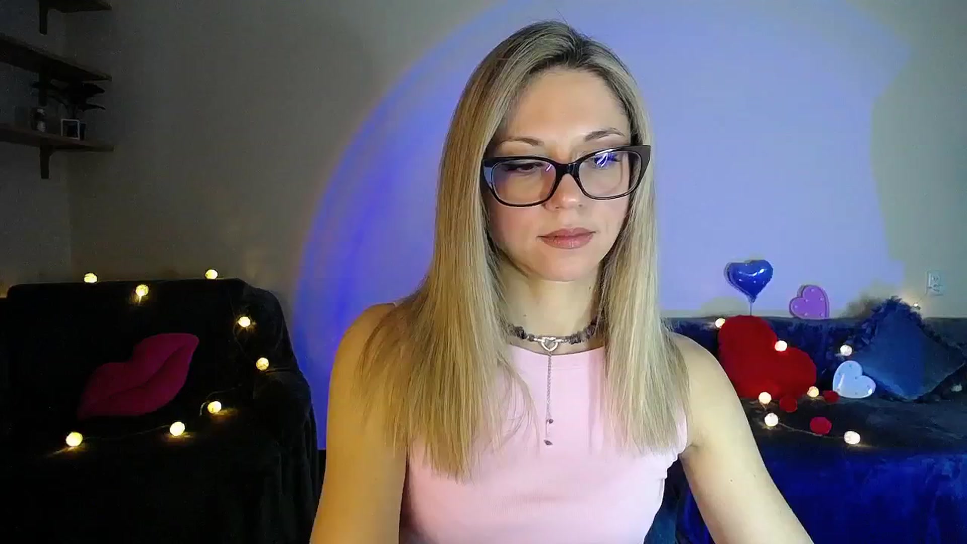 Gallery image thumbnail from Sunshine_alis's myfreecams stream on, 02/11/2026, 20:13 image 1 of 20