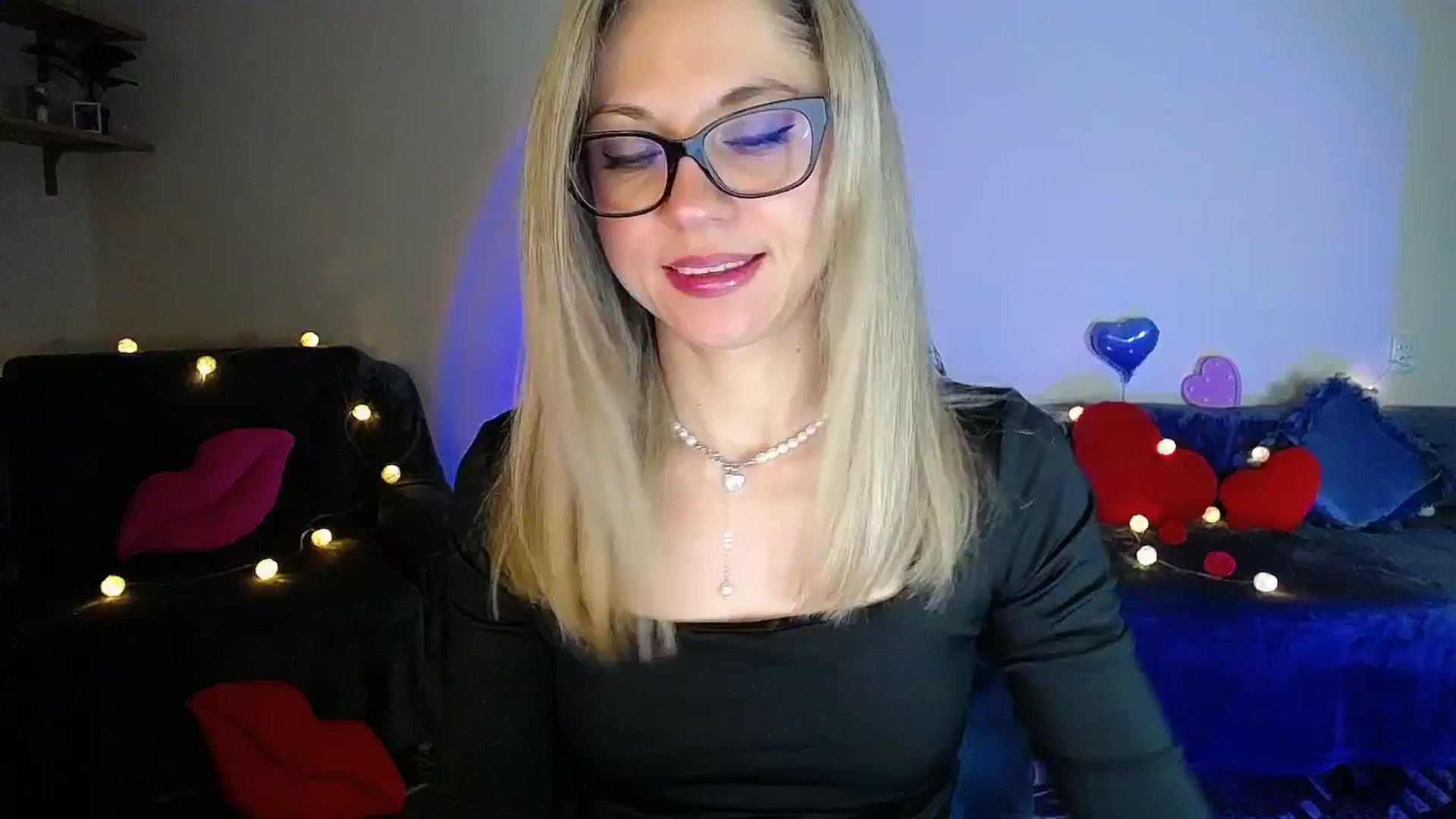 Gallery image thumbnail from Sunshine_alis's myfreecams stream on, 02/13/2026, 20:32 image 9 of 20