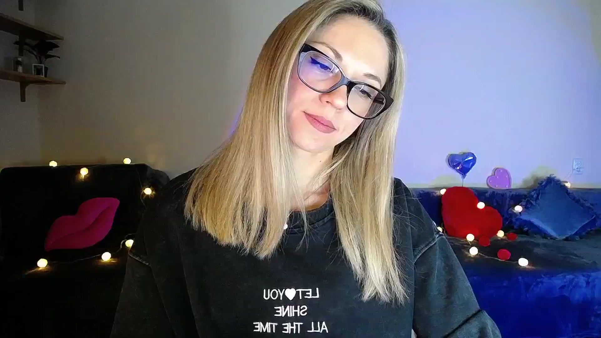 Gallery image thumbnail from Sunshine_alis's myfreecams stream on, 02/27/2026, 21:19 image 6 of 20