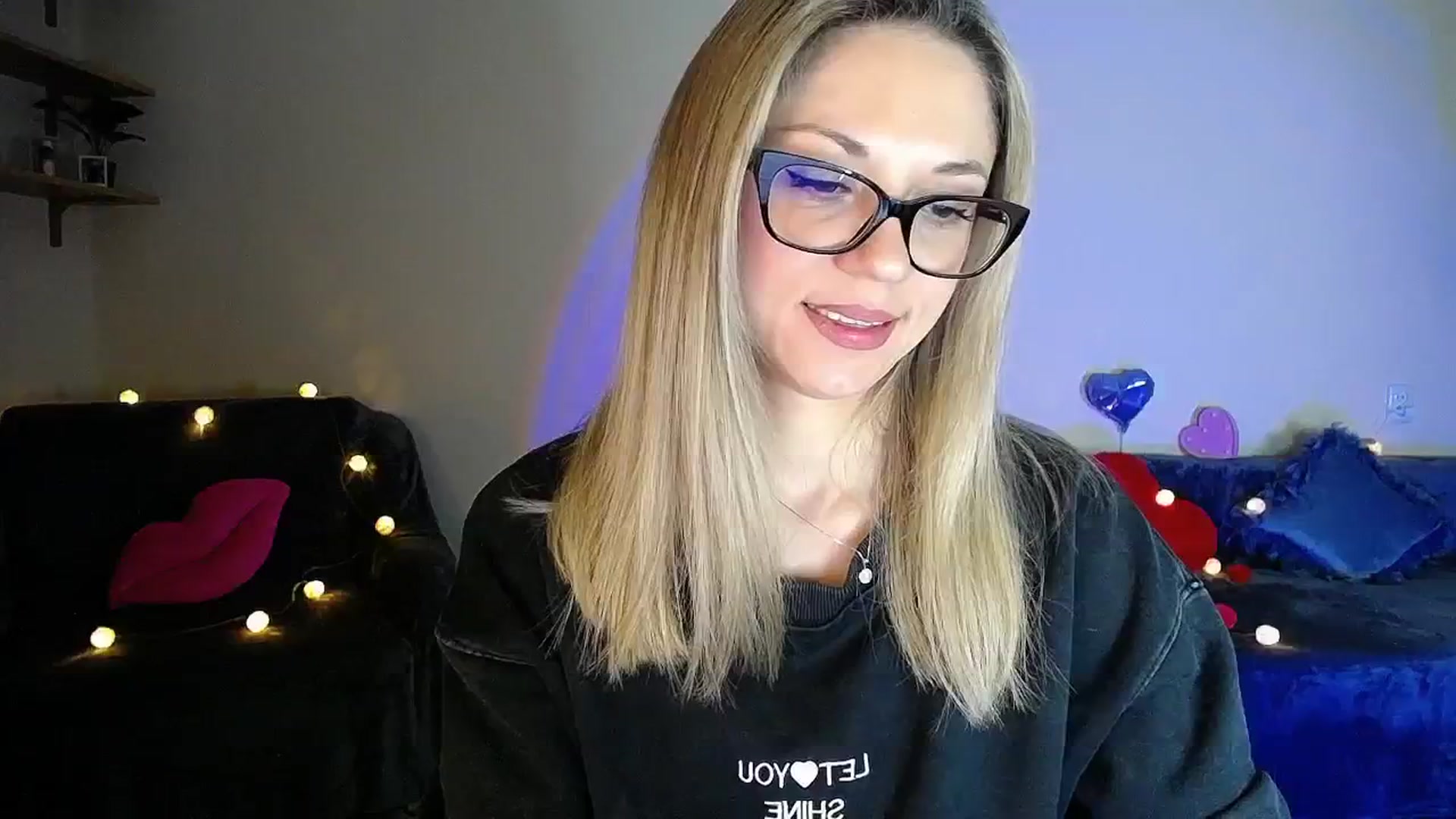 Gallery image thumbnail from Sunshine_alis's myfreecams stream on, 02/27/2026, 21:19 image 1 of 20