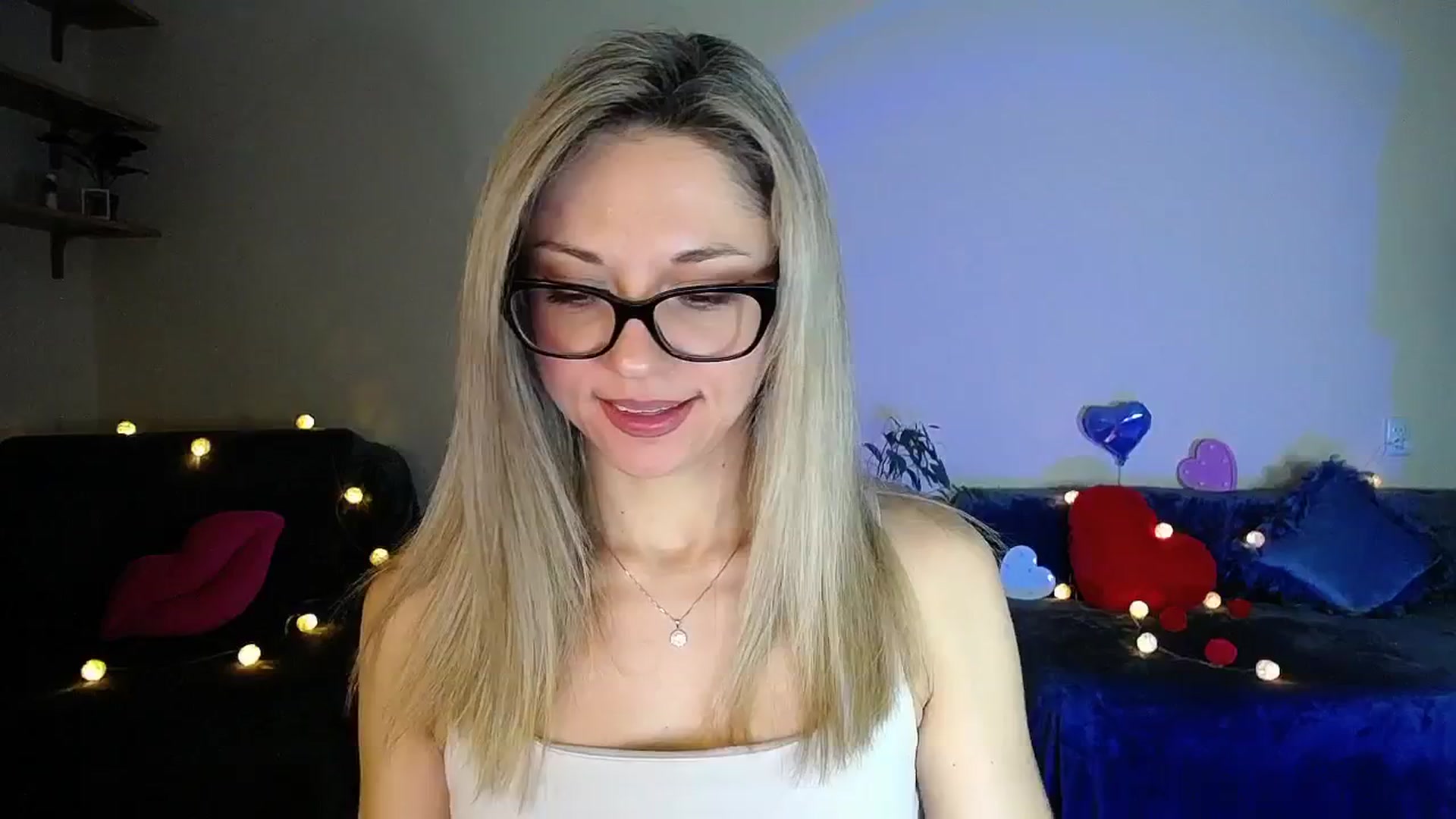 Gallery image thumbnail from Sunshine_alis's myfreecams stream on, 02/28/2026, 20:07 image 17 of 20