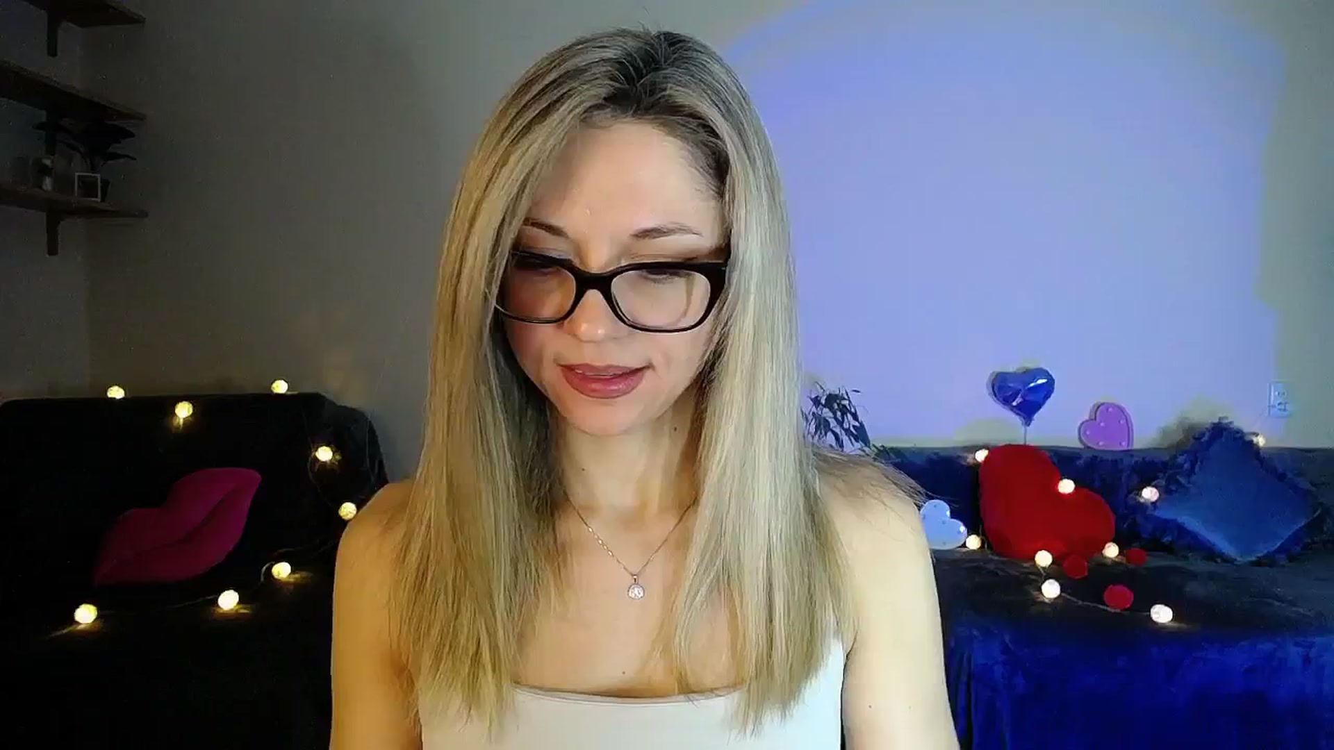 Gallery image thumbnail from Sunshine_alis's myfreecams stream on, 02/28/2026, 20:07 image 15 of 20