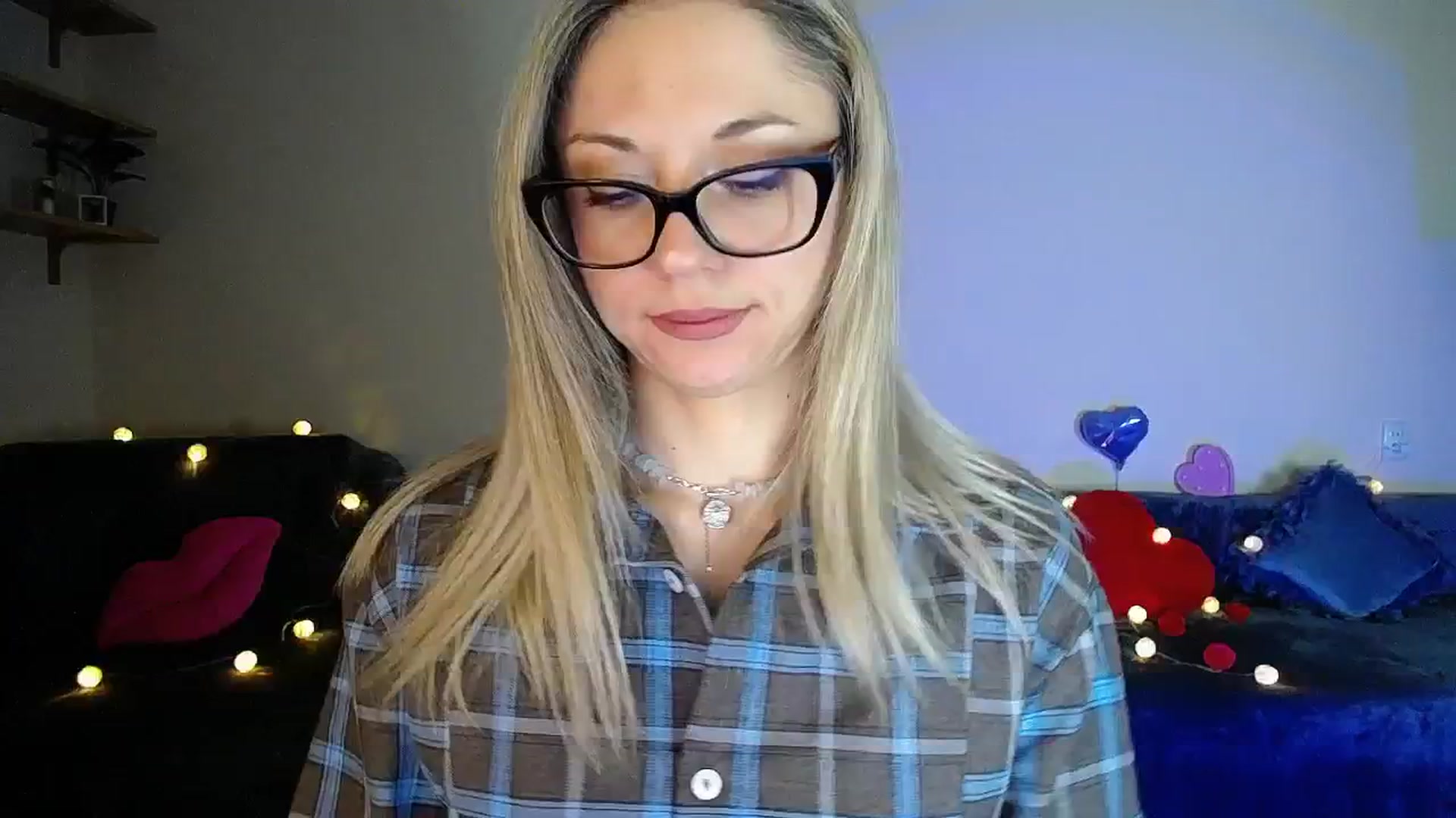 Gallery image thumbnail from Sunshine_alis's myfreecams stream on, 03/02/2026, 21:13 image 12 of 20