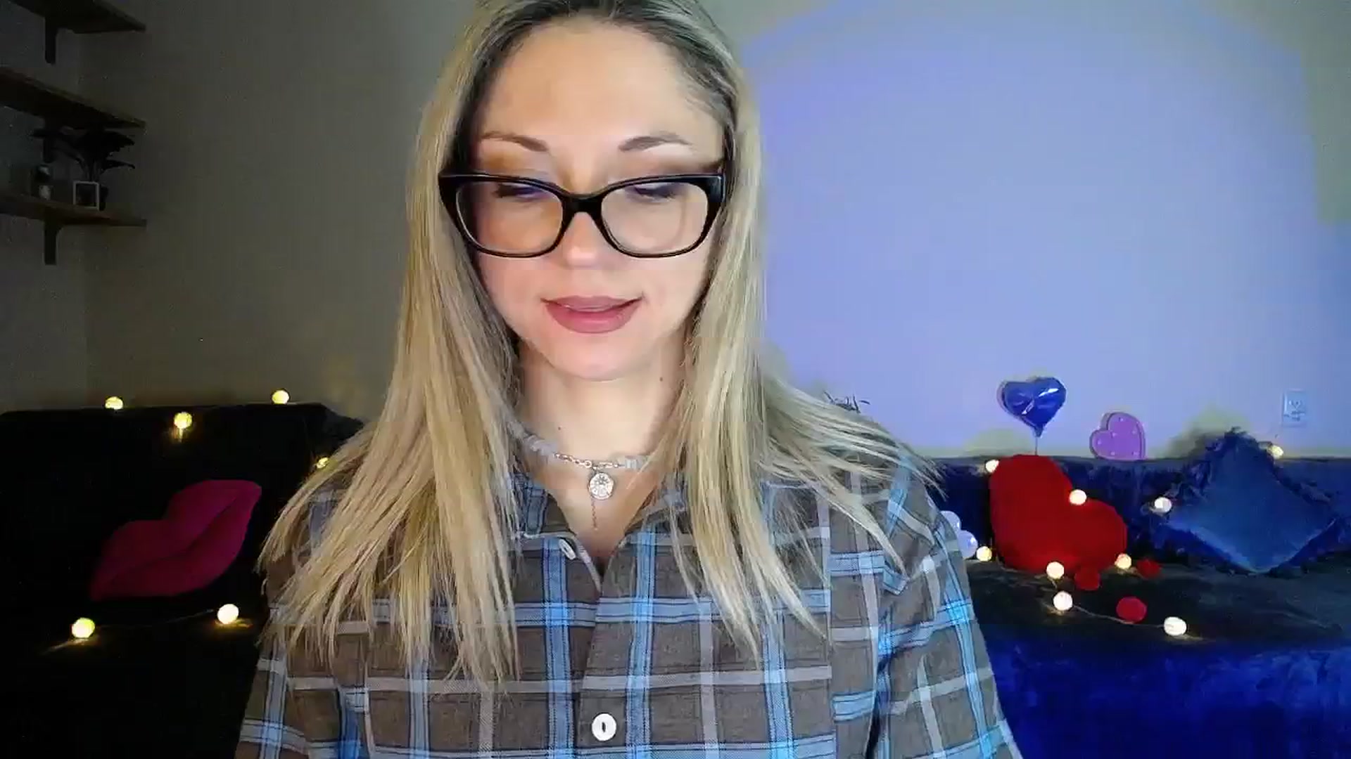 Gallery image thumbnail from Sunshine_alis's myfreecams stream on, 03/02/2026, 21:13 image 9 of 20