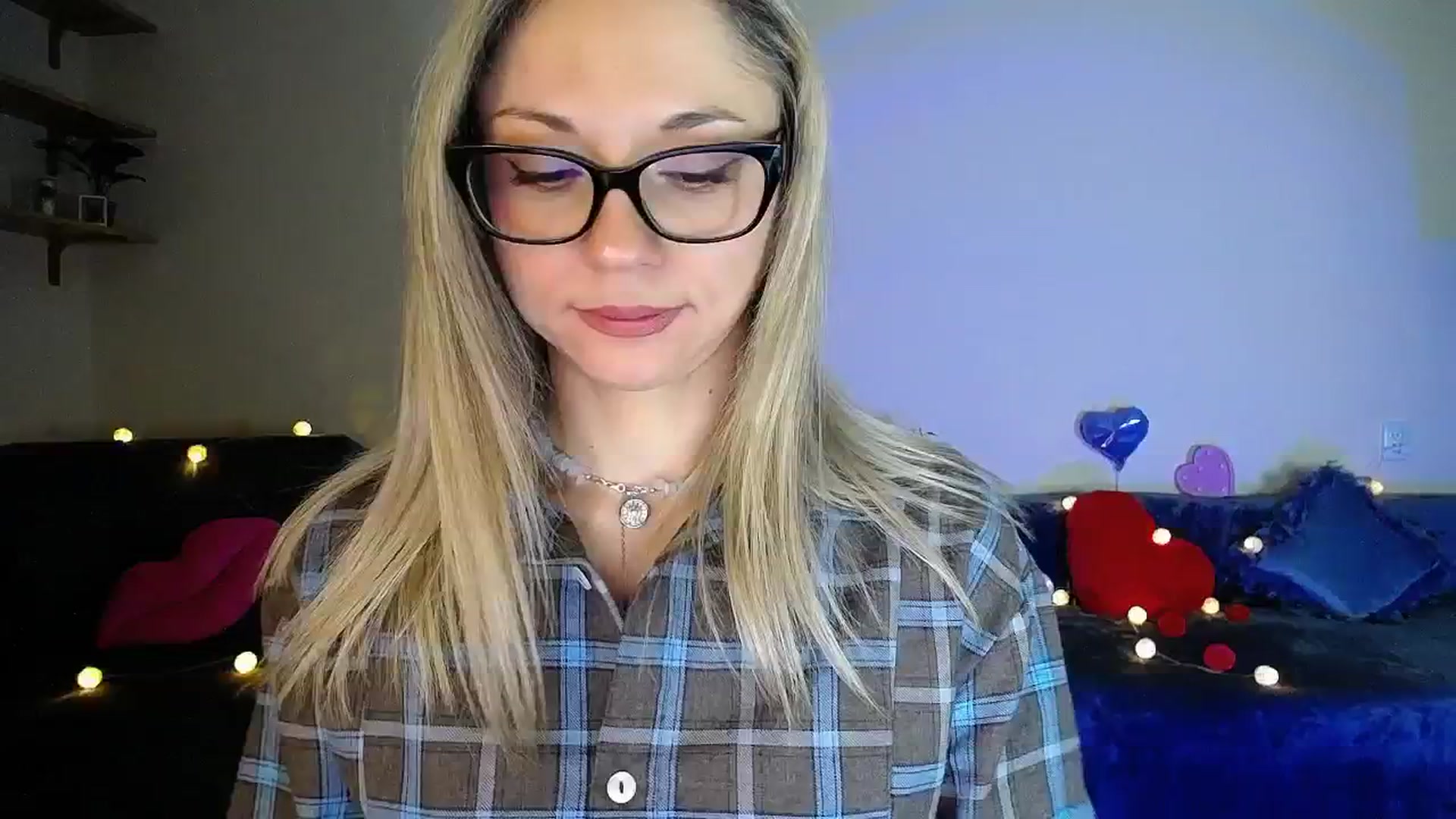 Gallery image thumbnail from Sunshine_alis's myfreecams stream on, 03/02/2026, 21:13 image 10 of 20