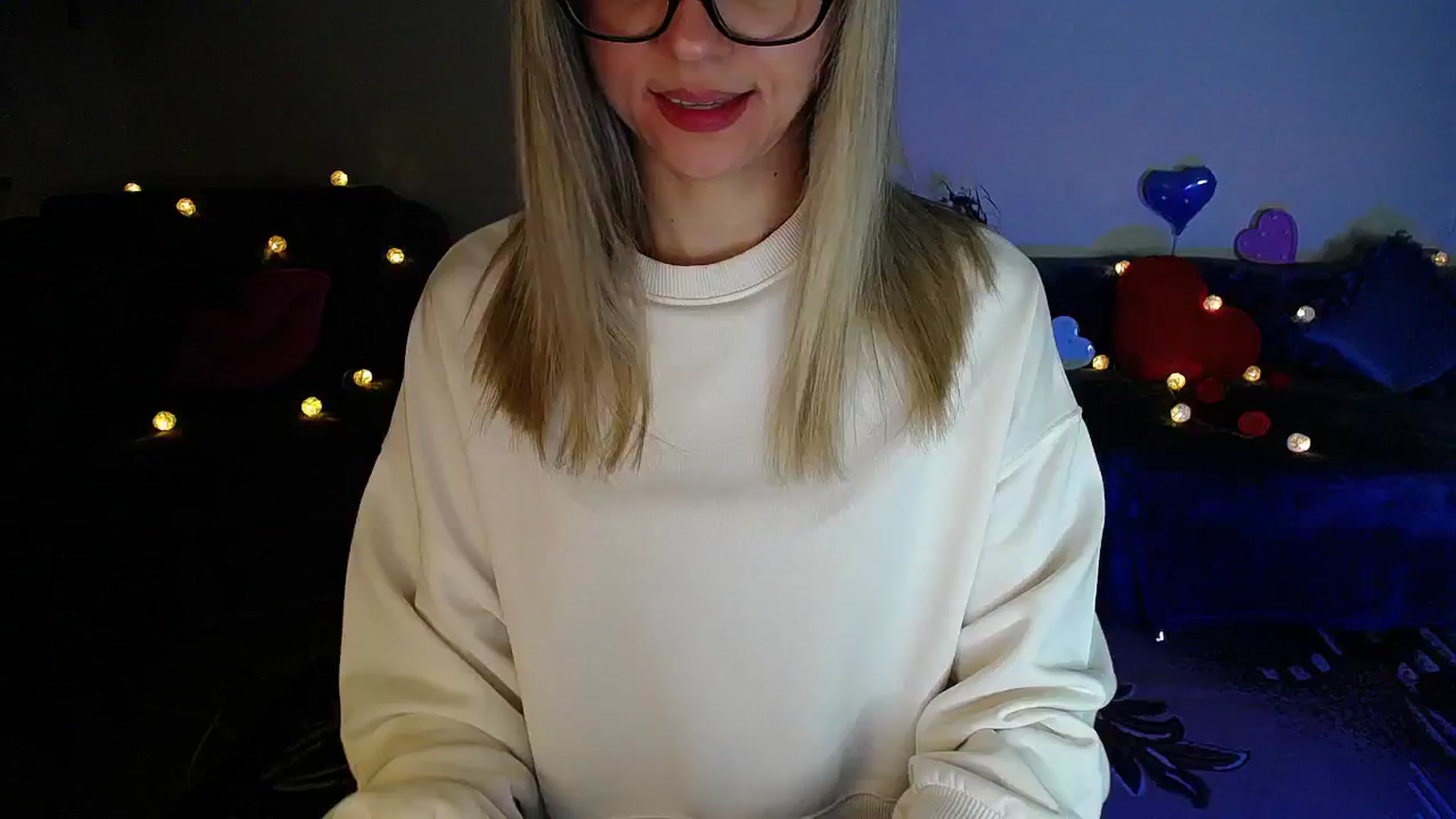 Gallery image thumbnail from Sunshine_alis's myfreecams stream on, 03/11/2026, 21:43 image 12 of 20