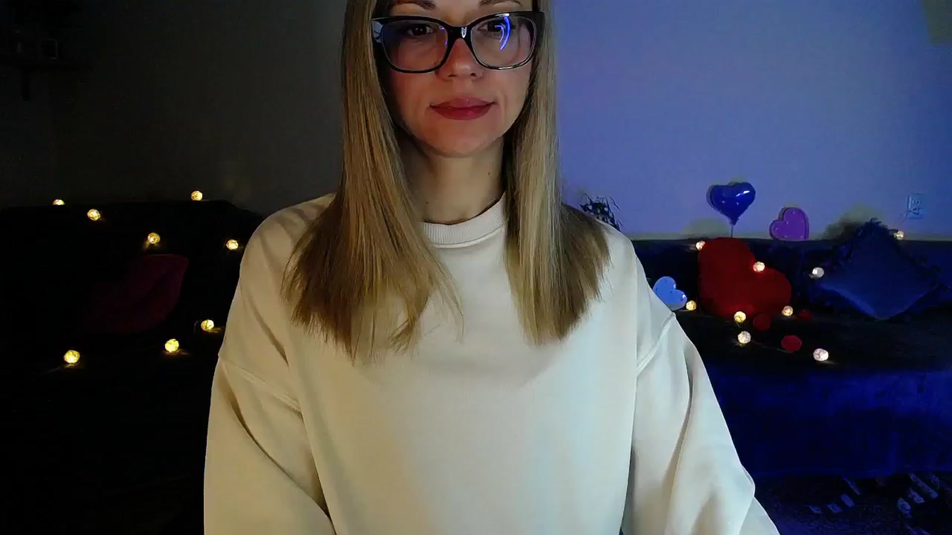 Gallery image thumbnail from Sunshine_alis's myfreecams stream on, 03/11/2026, 21:43 image 6 of 20