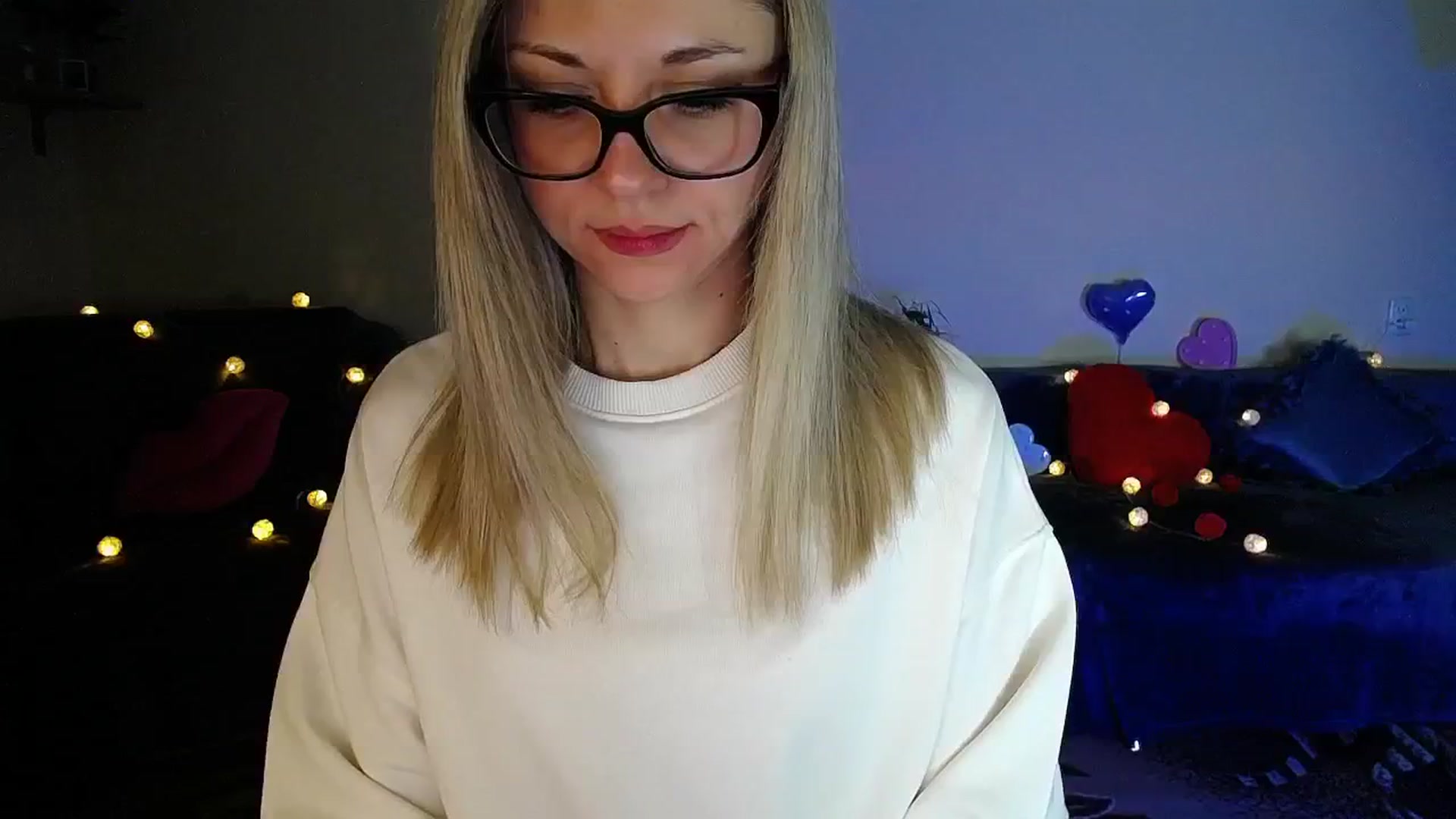 Gallery image thumbnail from Sunshine_alis's myfreecams stream on, 03/11/2026, 21:43 image 7 of 20