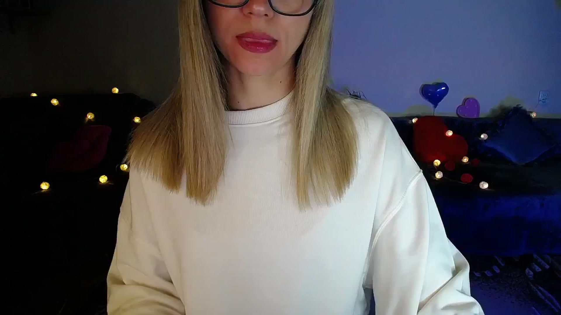 Gallery image thumbnail from Sunshine_alis's myfreecams stream on, 03/11/2026, 22:37 image 12 of 20