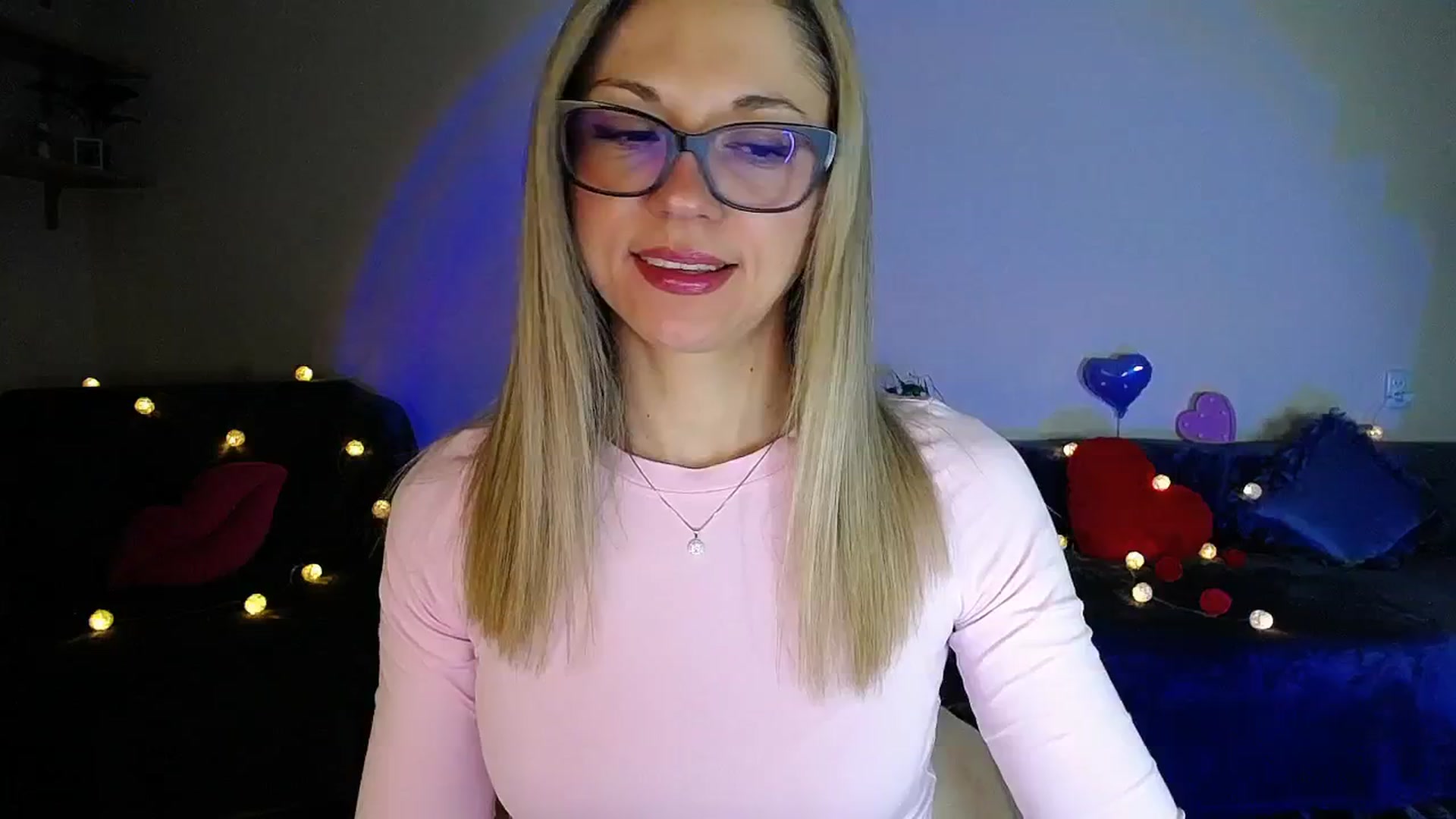 Gallery image thumbnail from Sunshine_alis's myfreecams stream on, 03/13/2026, 20:21 image 13 of 20