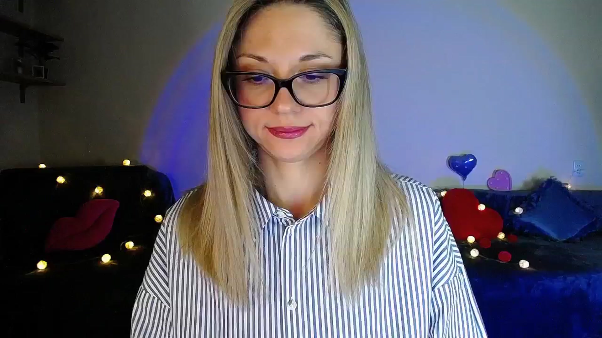 Gallery image thumbnail from Sunshine_alis's myfreecams stream on, 03/16/2026, 20:53 image 18 of 20