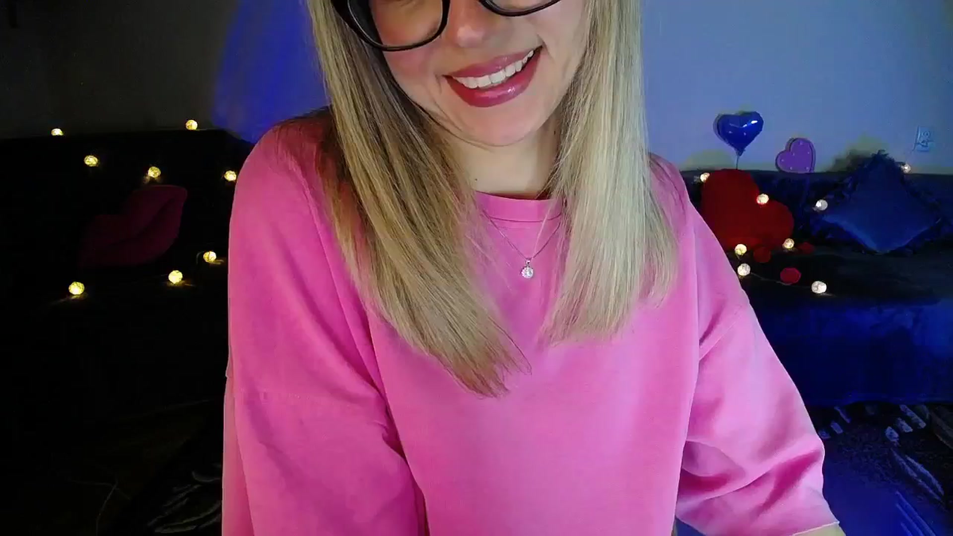 Gallery image thumbnail from Sunshine_alis's myfreecams stream on, 03/24/2026, 20:24 image 18 of 20