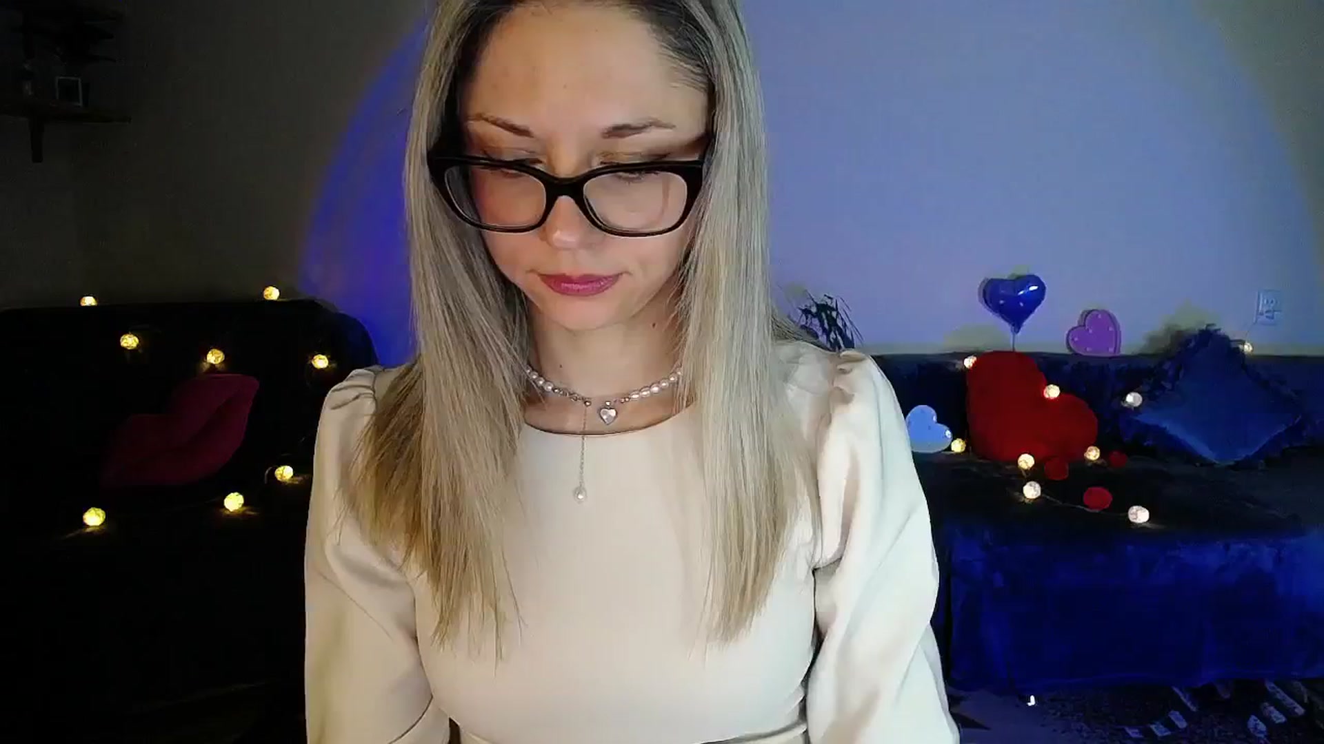 Gallery image thumbnail from Sunshine_alis's myfreecams stream on, 03/29/2026, 19:06 image 7 of 20