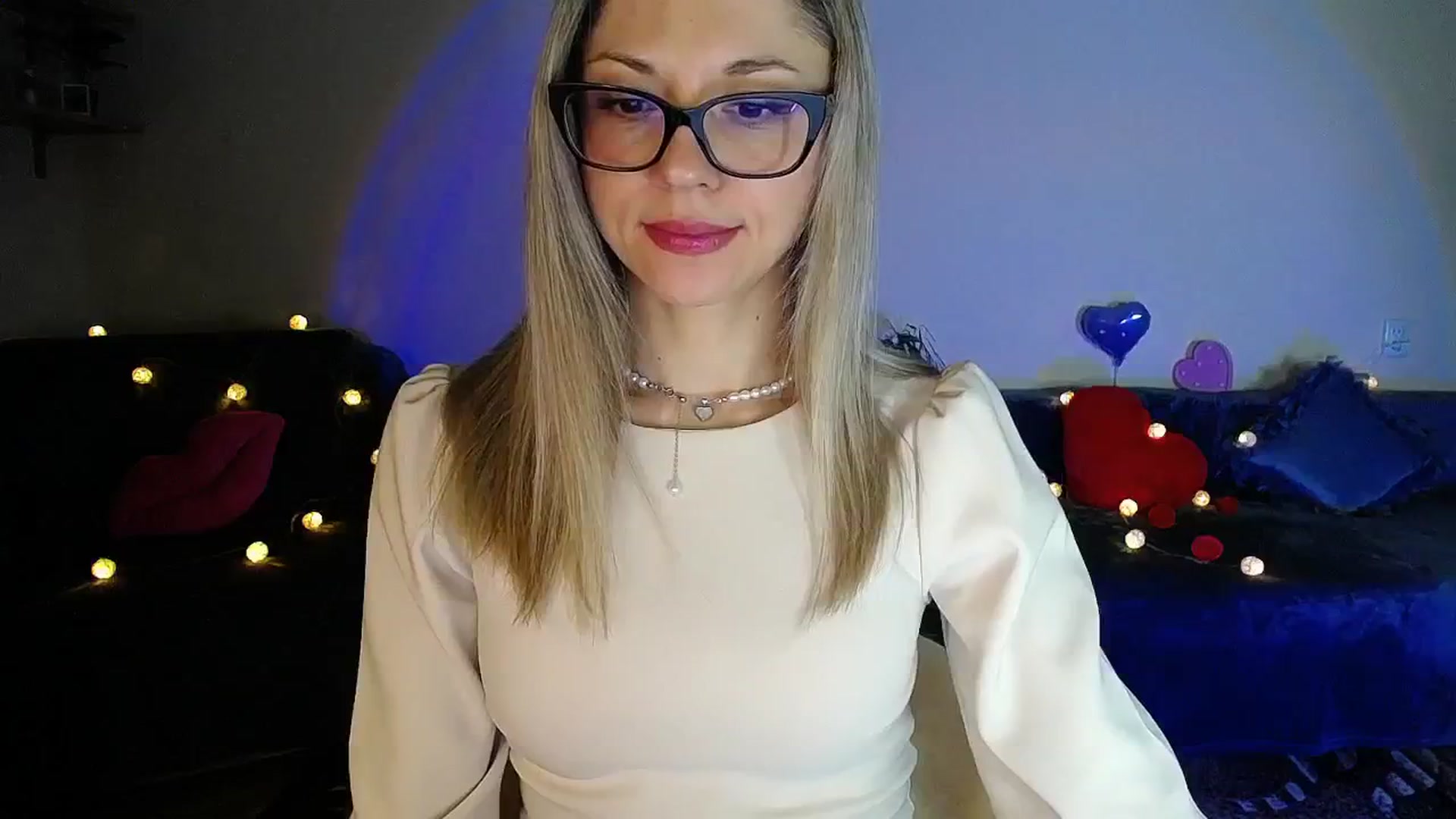 Gallery image thumbnail from Sunshine_alis's myfreecams stream on, 03/29/2026, 19:06 image 13 of 20