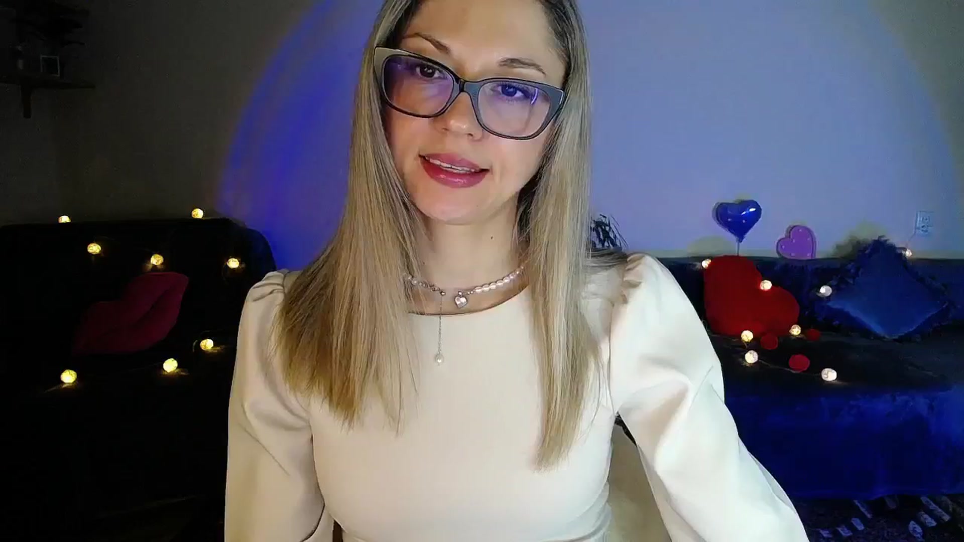 Gallery image thumbnail from Sunshine_alis's myfreecams stream on, 03/29/2026, 19:06 image 10 of 20
