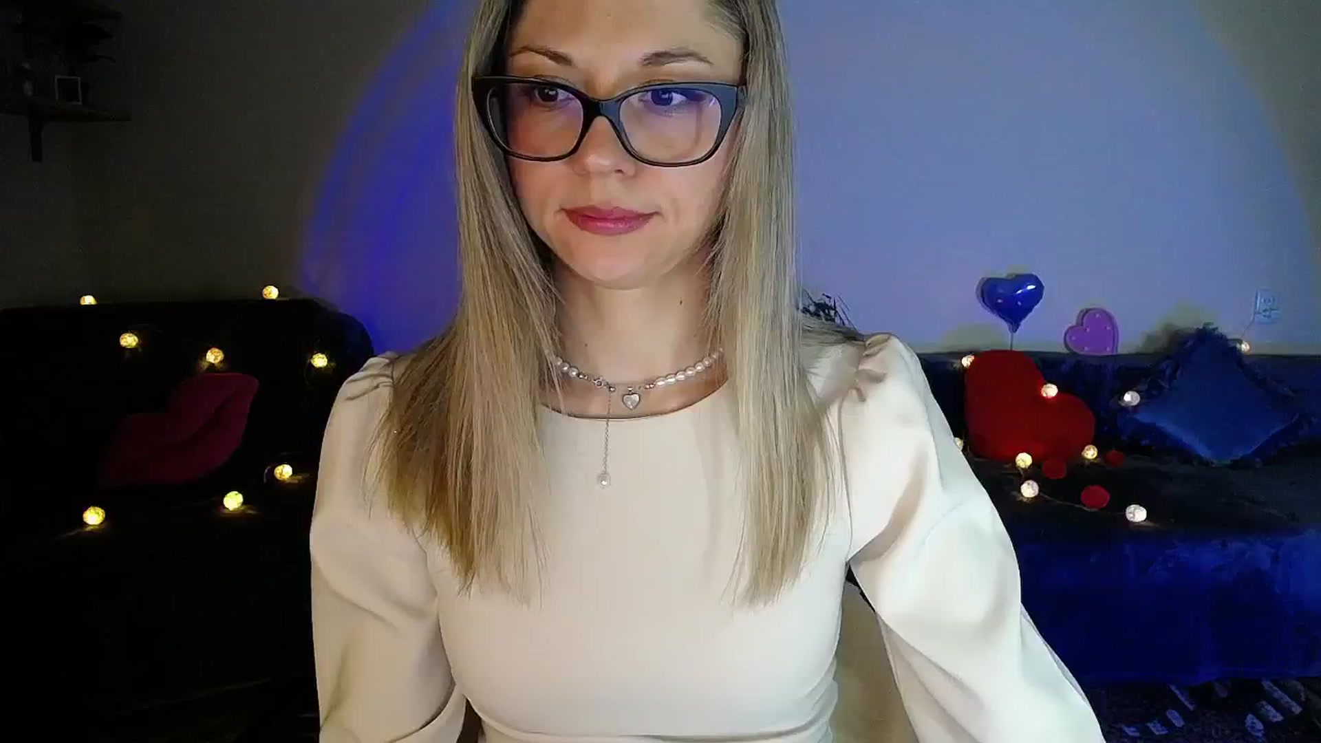 Gallery image thumbnail from Sunshine_alis's myfreecams stream on, 03/29/2026, 19:06 image 18 of 20