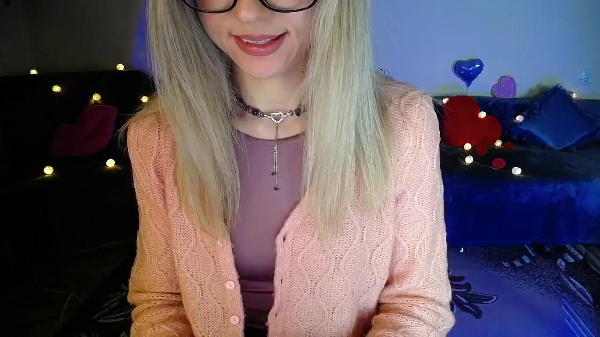 Gallery image thumbnail from Sunshine_alis's myfreecams stream on, 03/30/2026, 20:27 image 7 of 20