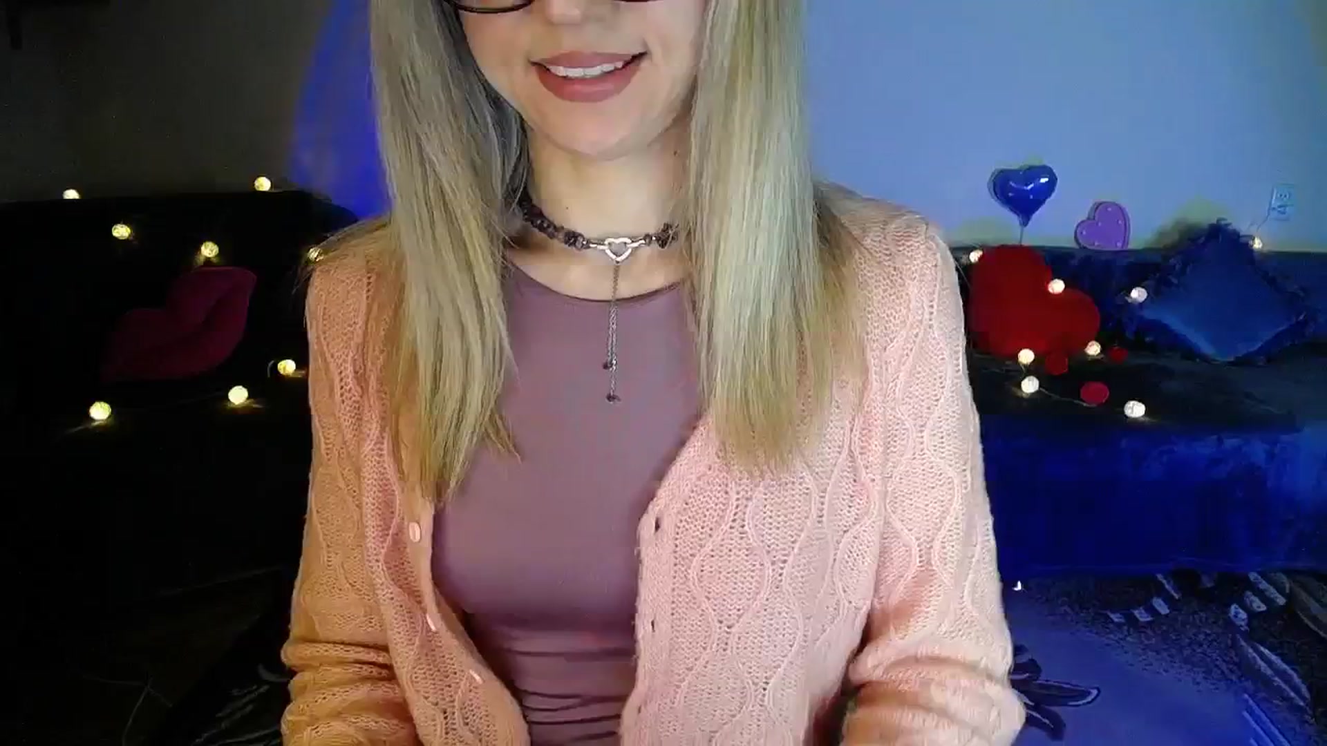 Gallery image thumbnail from Sunshine_alis's myfreecams stream on, 03/30/2026, 20:27 image 11 of 20