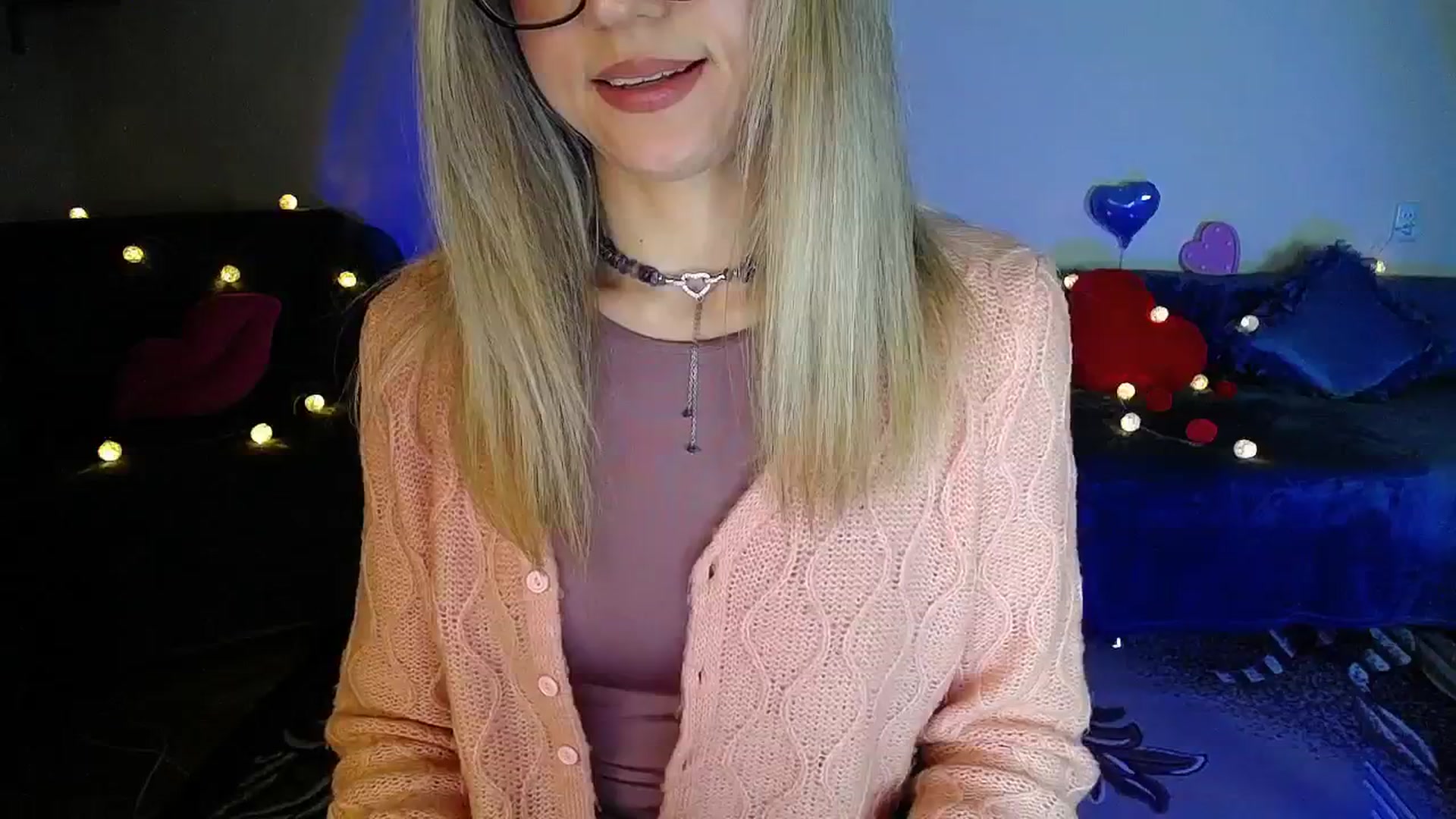 Gallery image thumbnail from Sunshine_alis's myfreecams stream on, 03/30/2026, 20:27 image 19 of 20