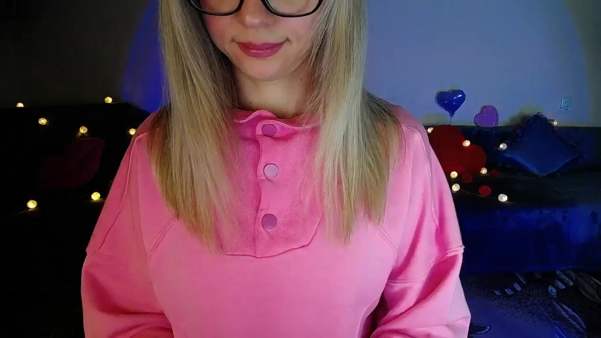 Gallery image thumbnail from Sunshine_alis's myfreecams stream on, 04/01/2026, 19:08 image 15 of 20