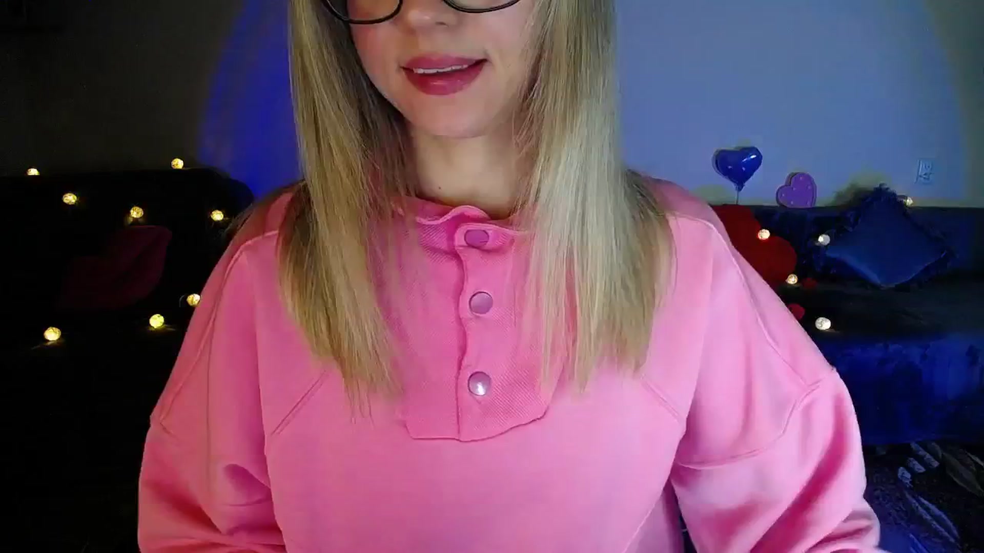 Gallery image thumbnail from Sunshine_alis's myfreecams stream on, 04/01/2026, 19:08 image 13 of 20