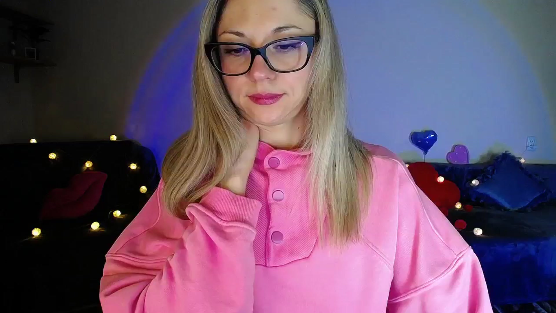 Gallery image thumbnail from Sunshine_alis's myfreecams stream on, 04/01/2026, 19:08 image 3 of 20