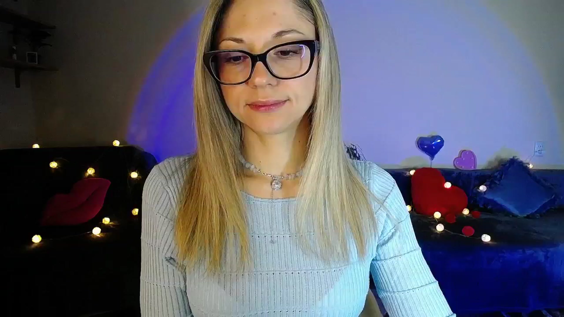 Gallery image thumbnail from Sunshine_alis's myfreecams stream on, 04/07/2026, 20:05 image 18 of 20