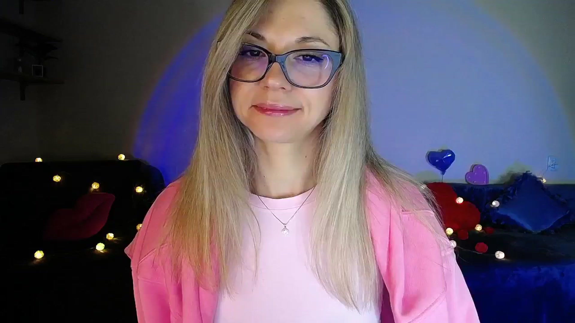 Gallery image thumbnail from Sunshine_alis's myfreecams stream on, 04/11/2026, 19:11 image 7 of 20