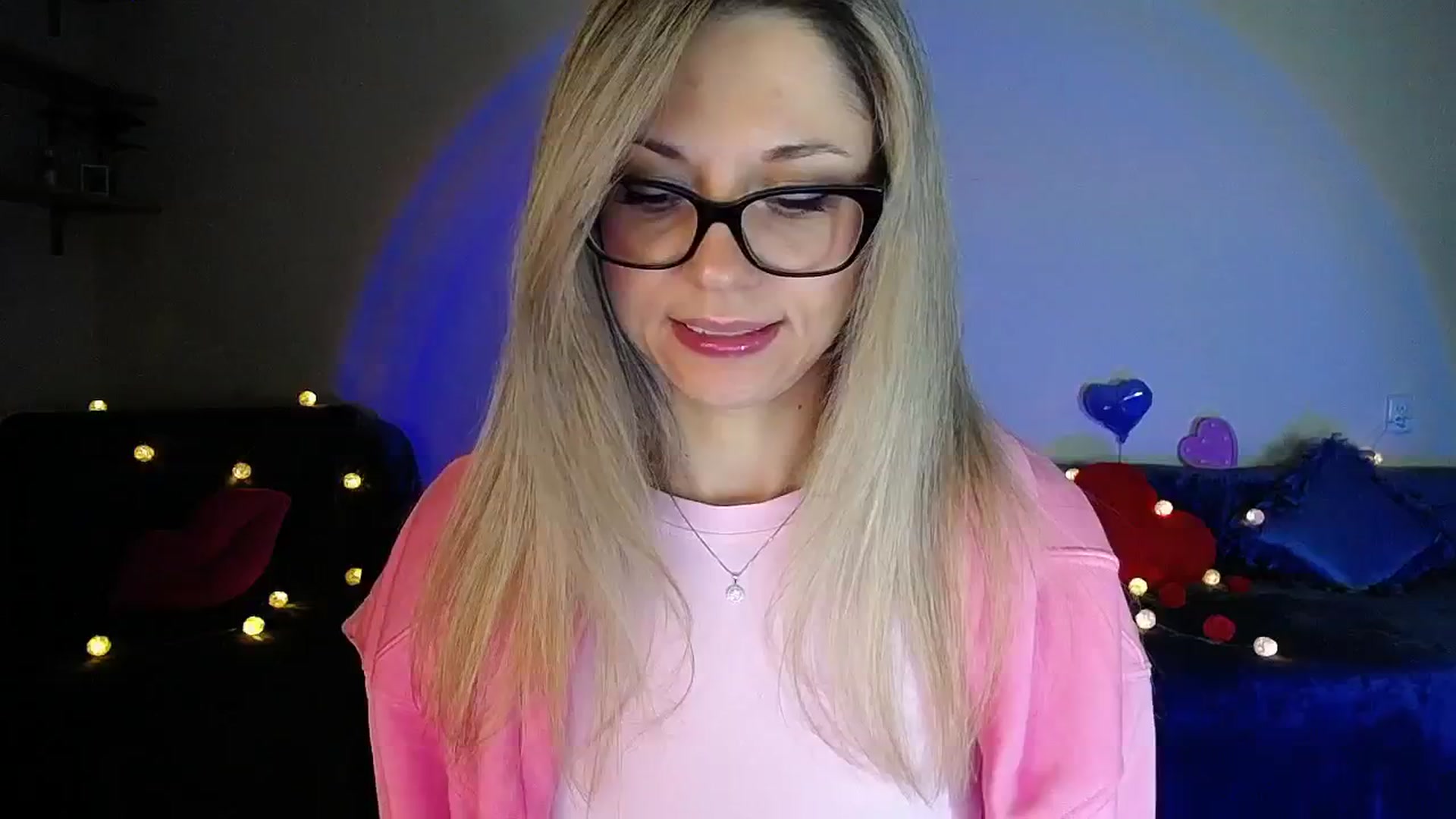Gallery image thumbnail from Sunshine_alis's myfreecams stream on, 04/11/2026, 19:11 image 12 of 20