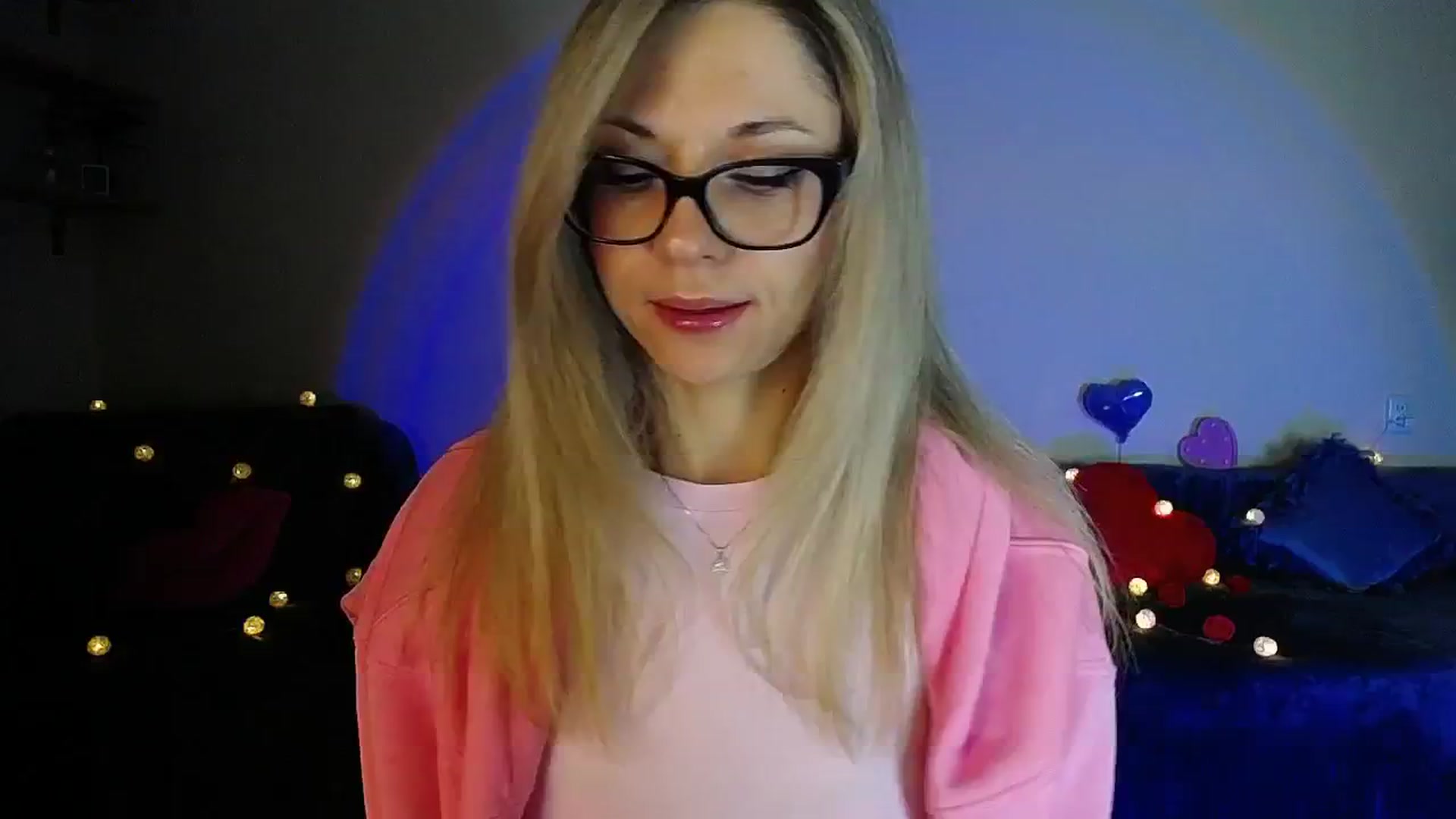 Gallery image thumbnail from Sunshine_alis's myfreecams stream on, 04/11/2026, 19:11 image 2 of 20