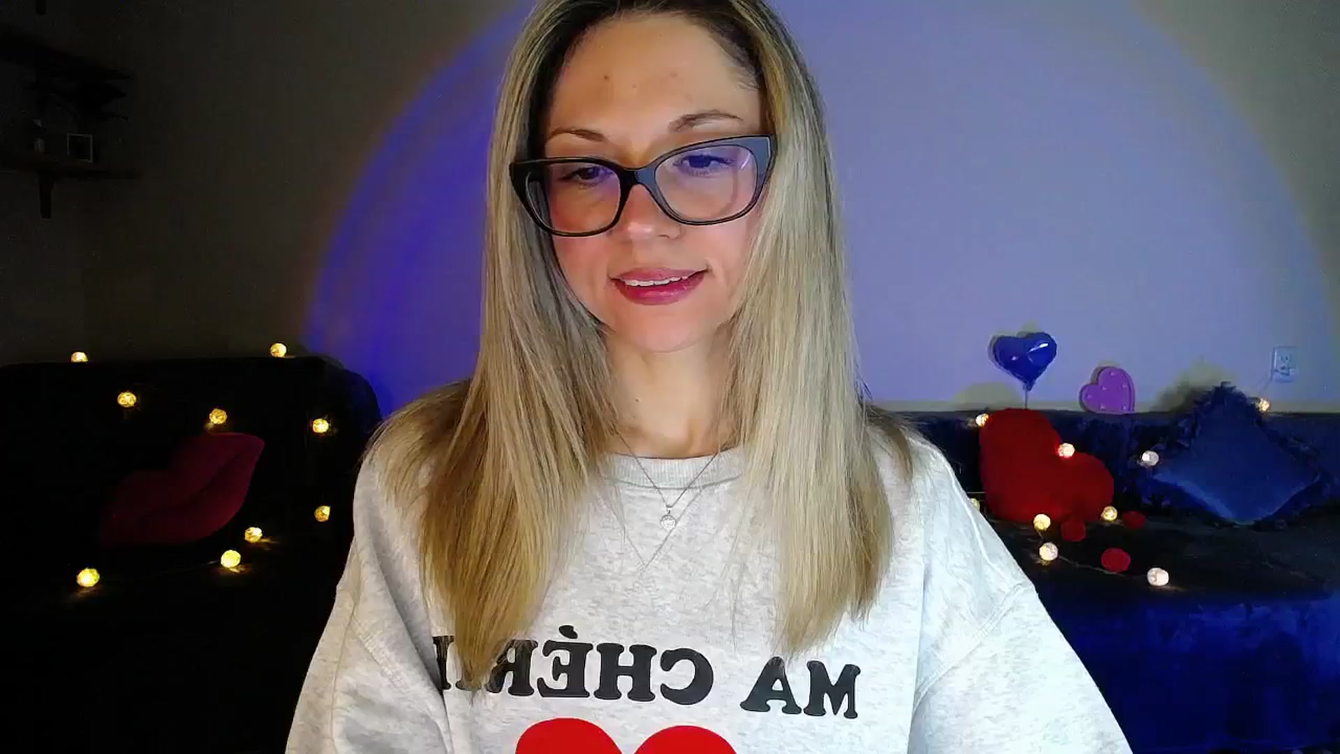 Gallery image thumbnail from Sunshine_alis's myfreecams stream on, 04/14/2026, 19:54 image 9 of 20