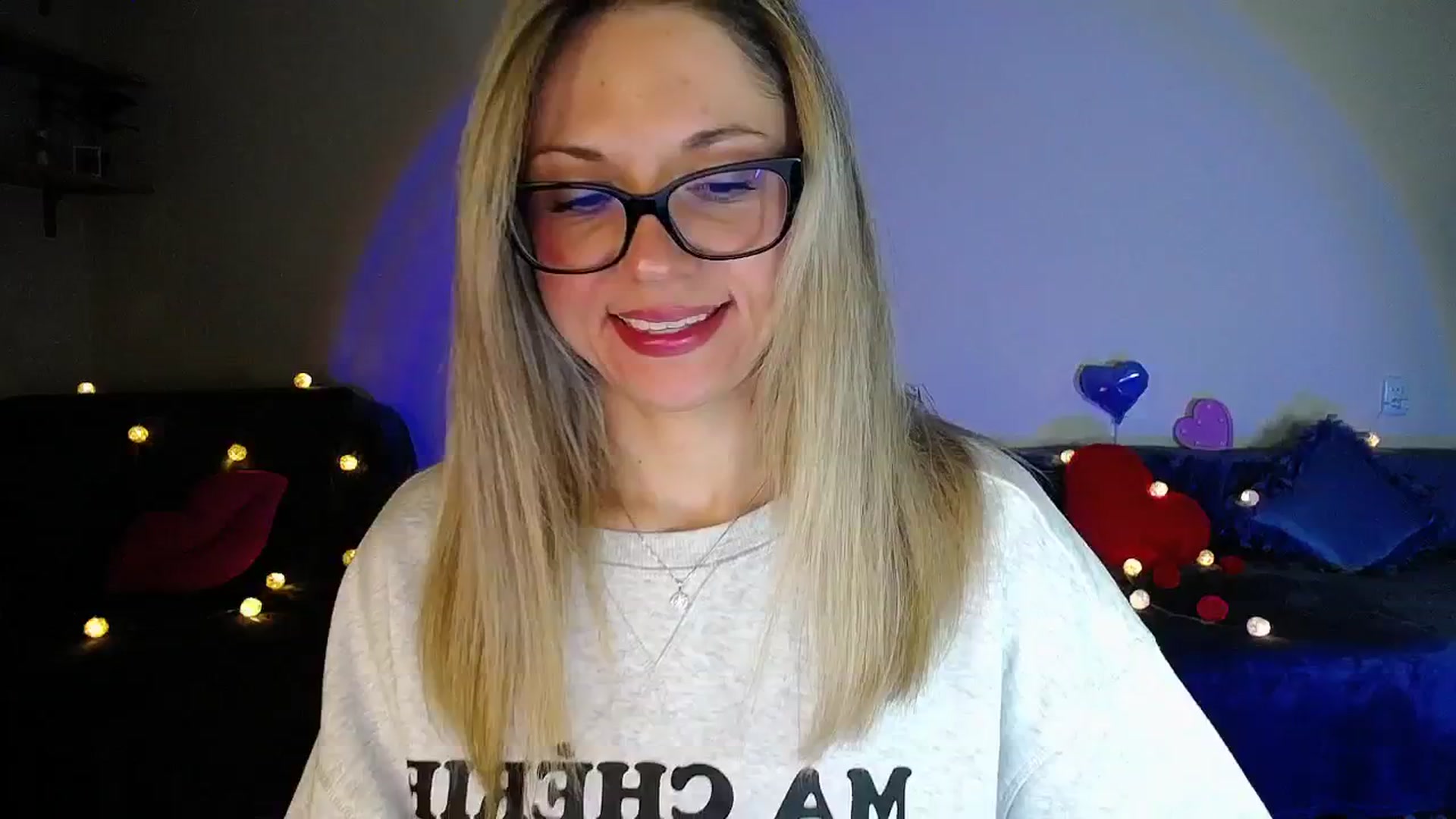Gallery image thumbnail from Sunshine_alis's myfreecams stream on, 04/14/2026, 19:54 image 5 of 20