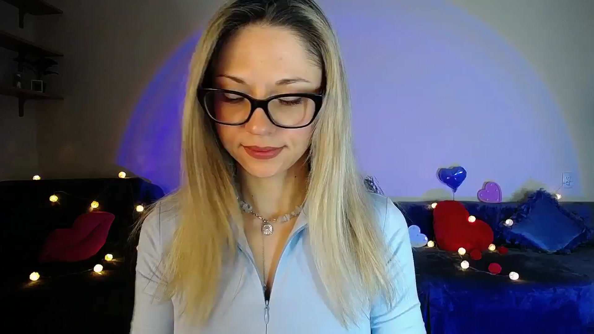 Gallery image thumbnail from Sunshine_alis's myfreecams stream on, 04/17/2026, 21:18 image 2 of 20