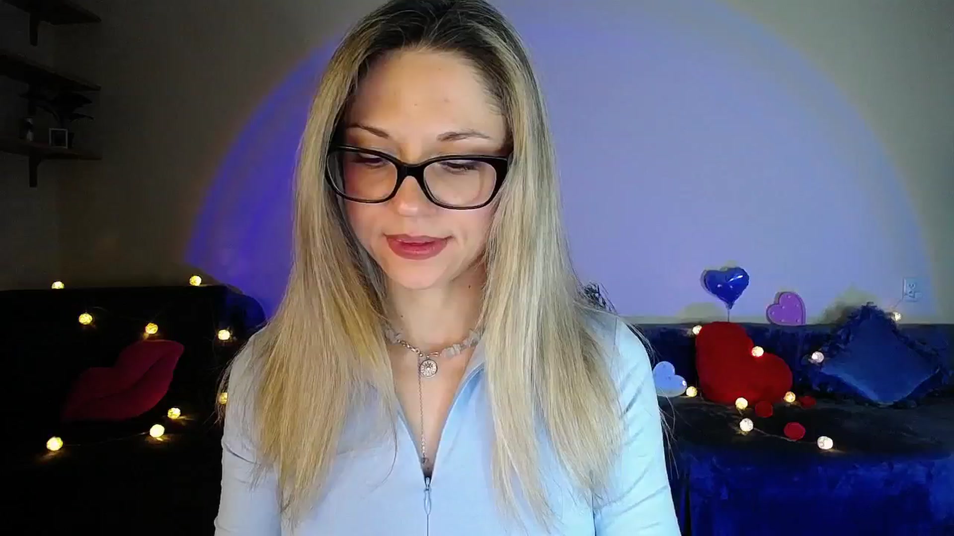 Gallery image thumbnail from Sunshine_alis's myfreecams stream on, 04/17/2026, 21:18 image 10 of 20
