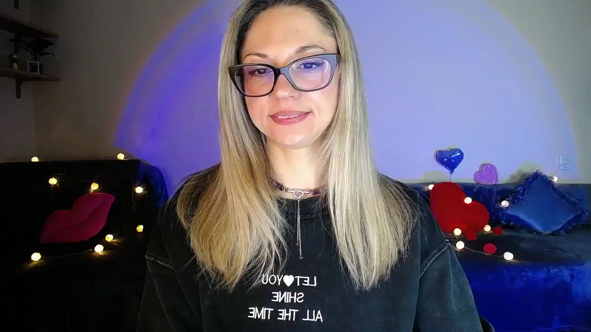 Gallery image thumbnail from Sunshine_alis's myfreecams stream on, 04/18/2026, 20:12 image 16 of 20