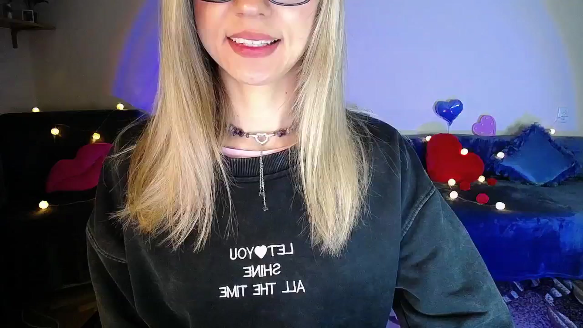 Gallery image thumbnail from Sunshine_alis's myfreecams stream on, 04/18/2026, 20:12 image 20 of 20
