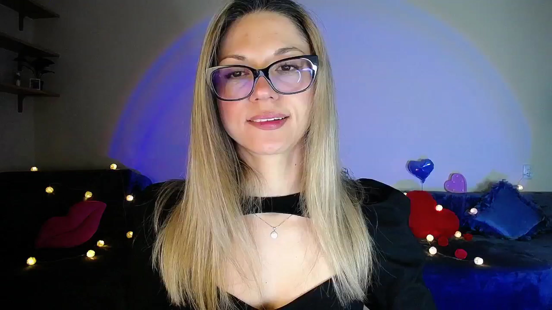 Gallery image thumbnail from Sunshine_alis's myfreecams stream on, 04/21/2026, 20:14 image 19 of 20